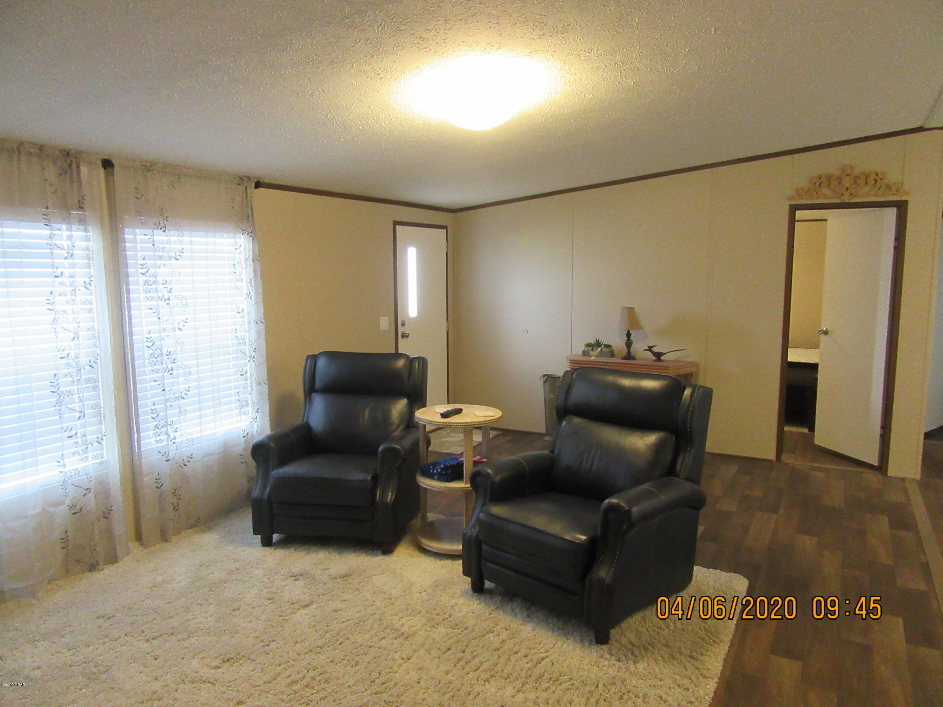 [No Recorded Subdiv] - Residential Lease