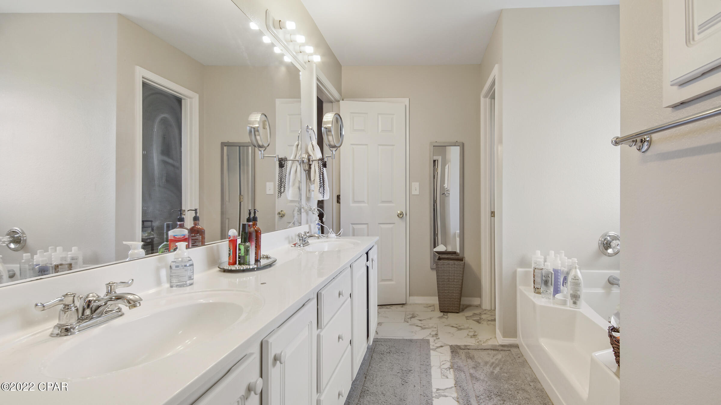 Mowat Highlands Ph X - Residential