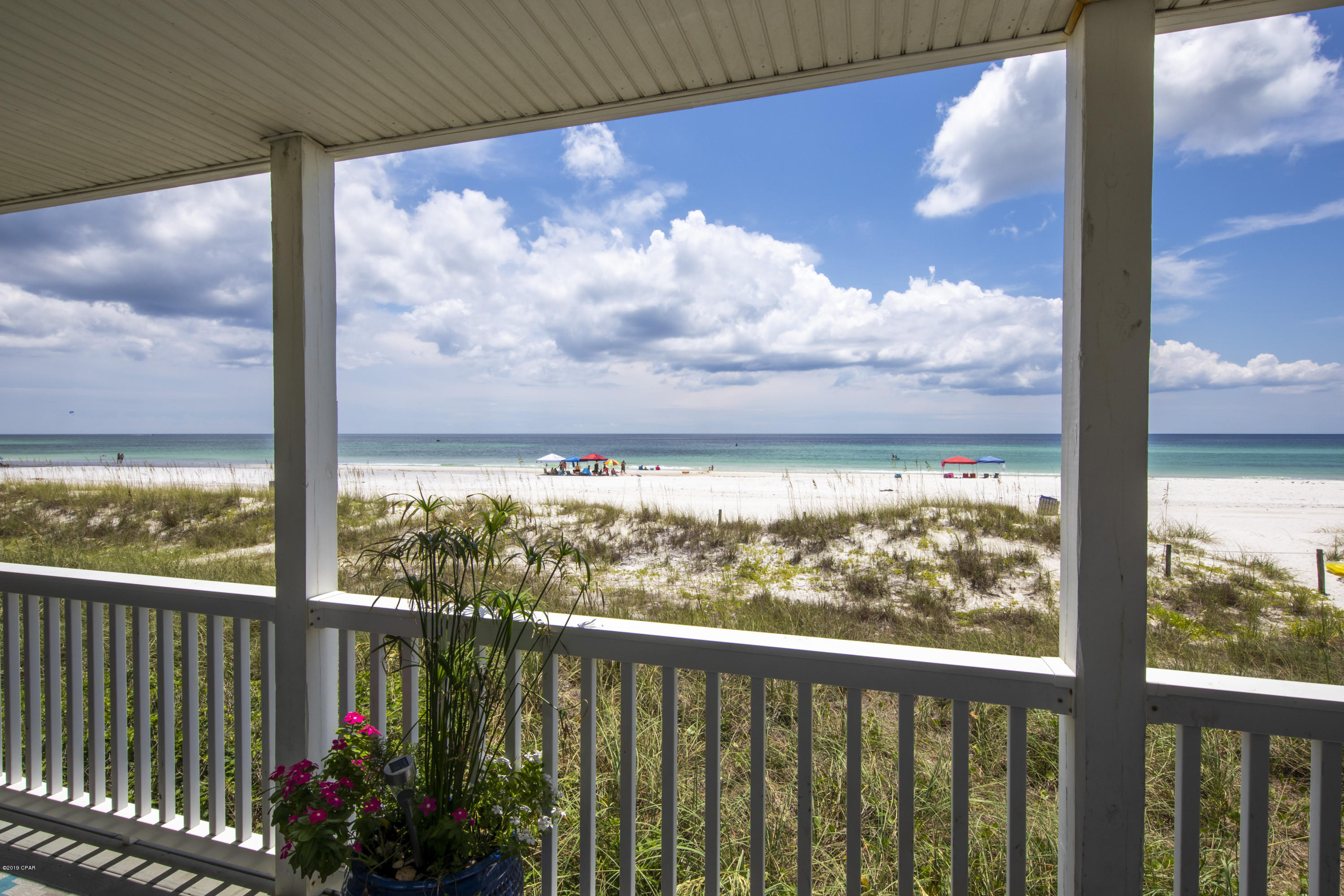 Harbur Arms Condo. - Residential