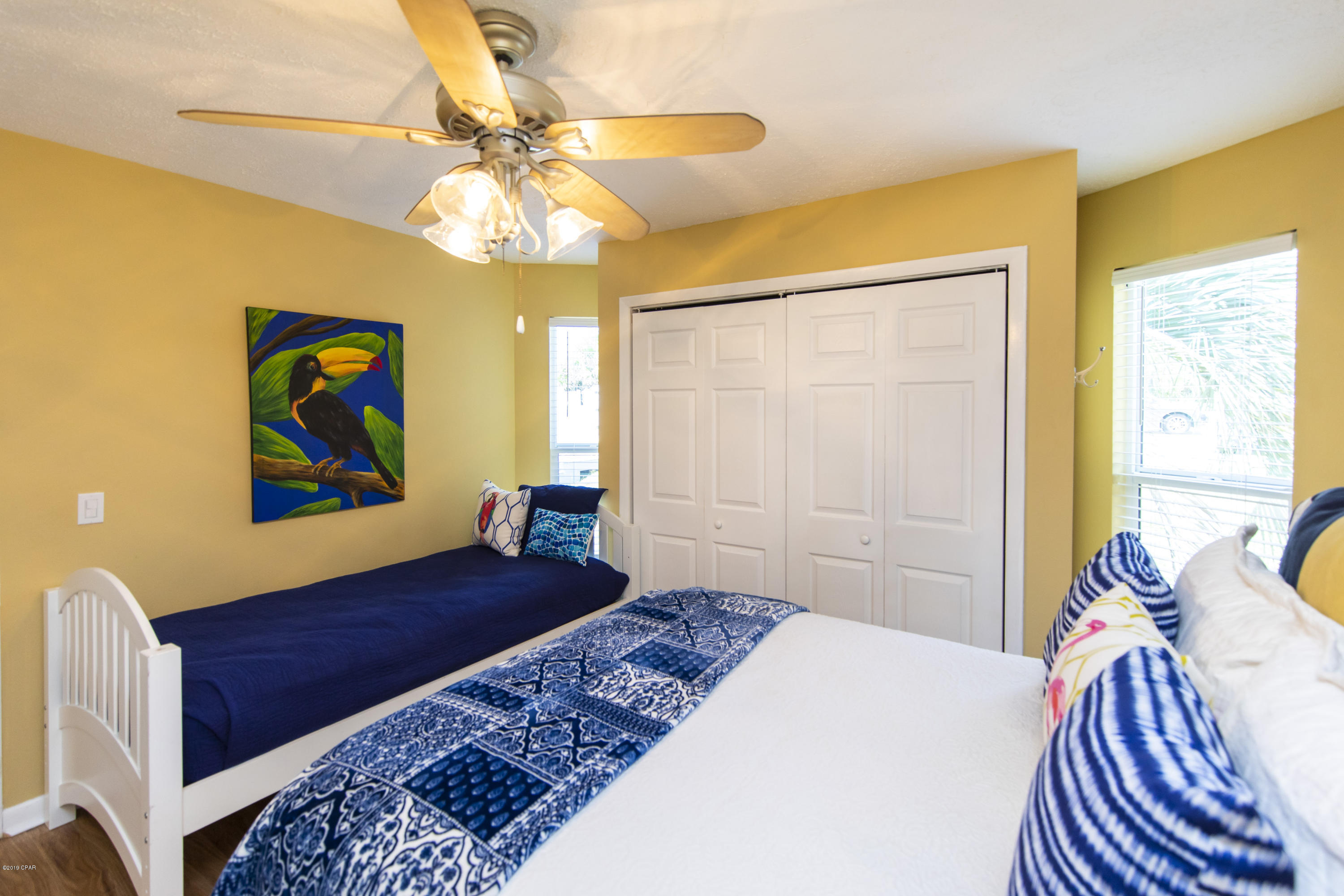 Harbur Arms Condo. - Residential