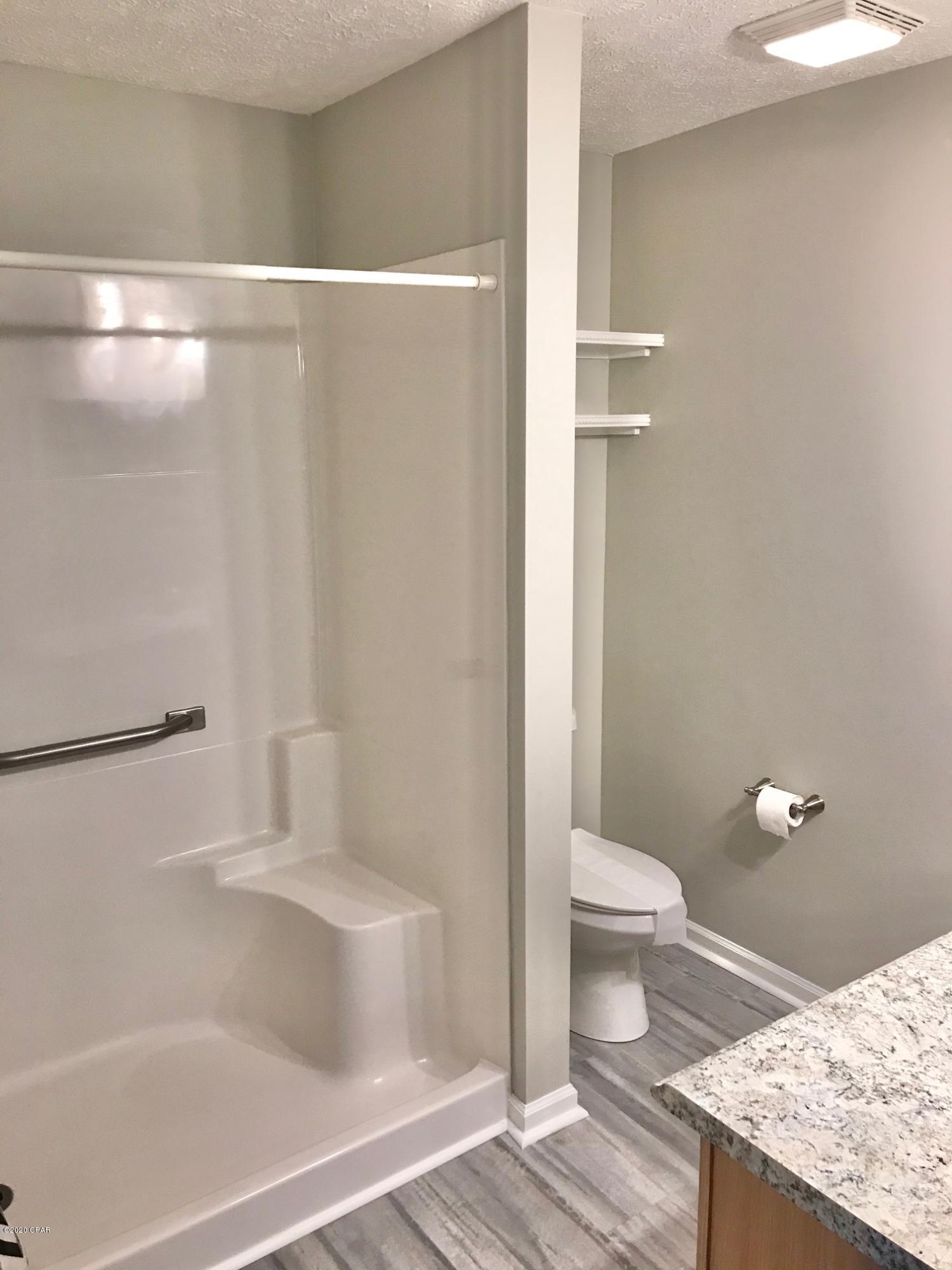 Emerald Coast Club Ph. I - Residential Lease