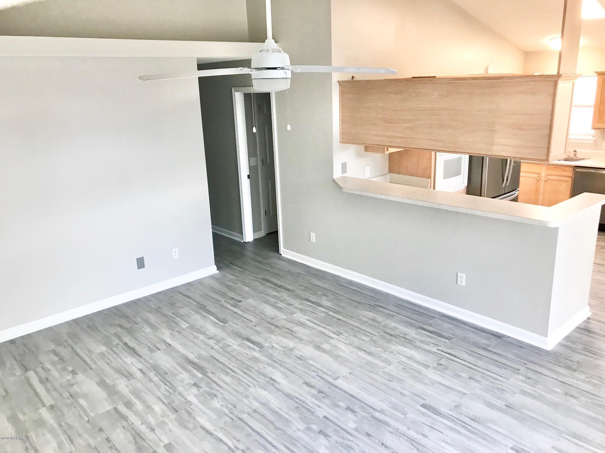 Emerald Coast Club Ph. I - Residential Lease