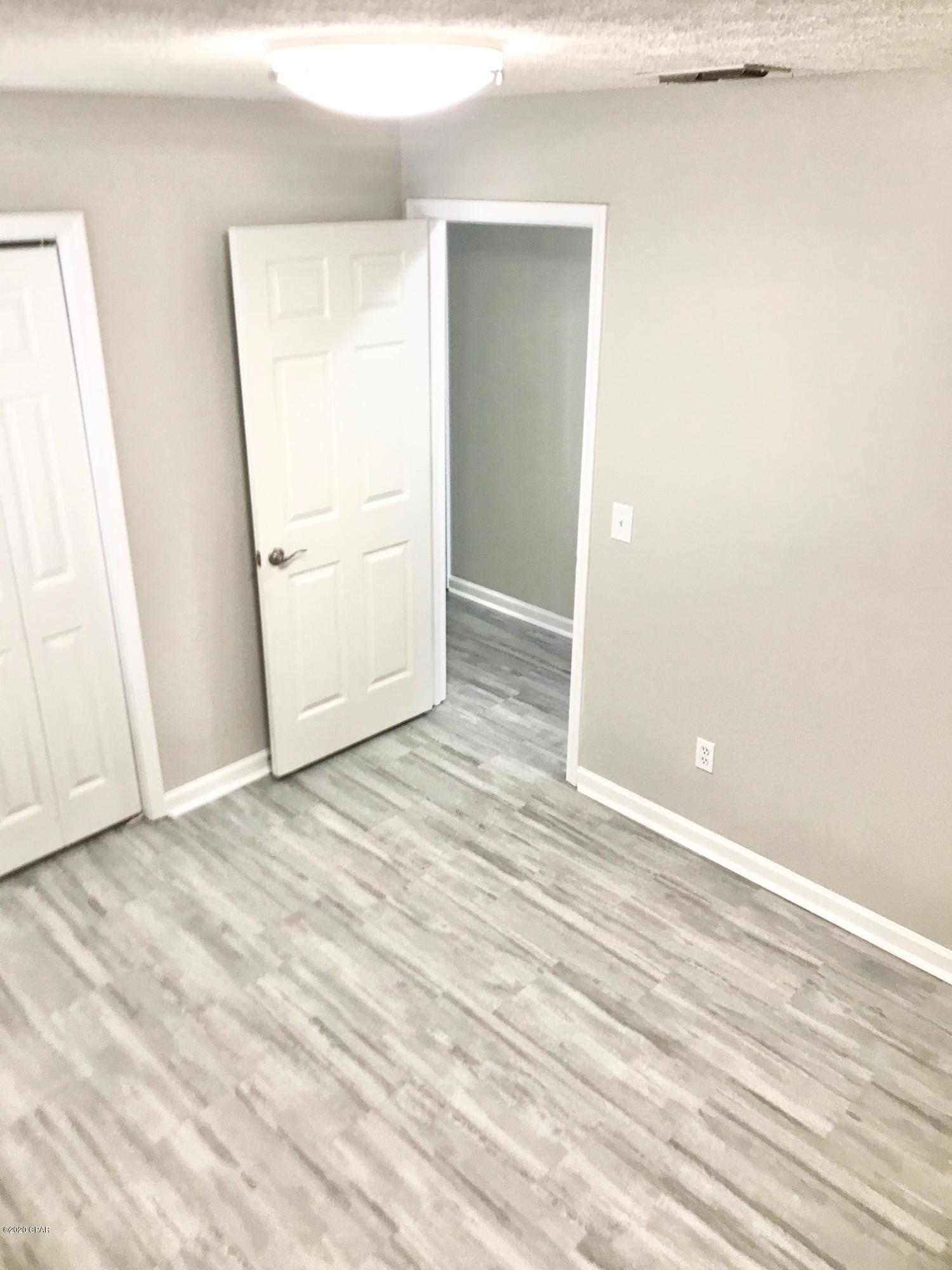 Emerald Coast Club Ph. I - Residential Lease