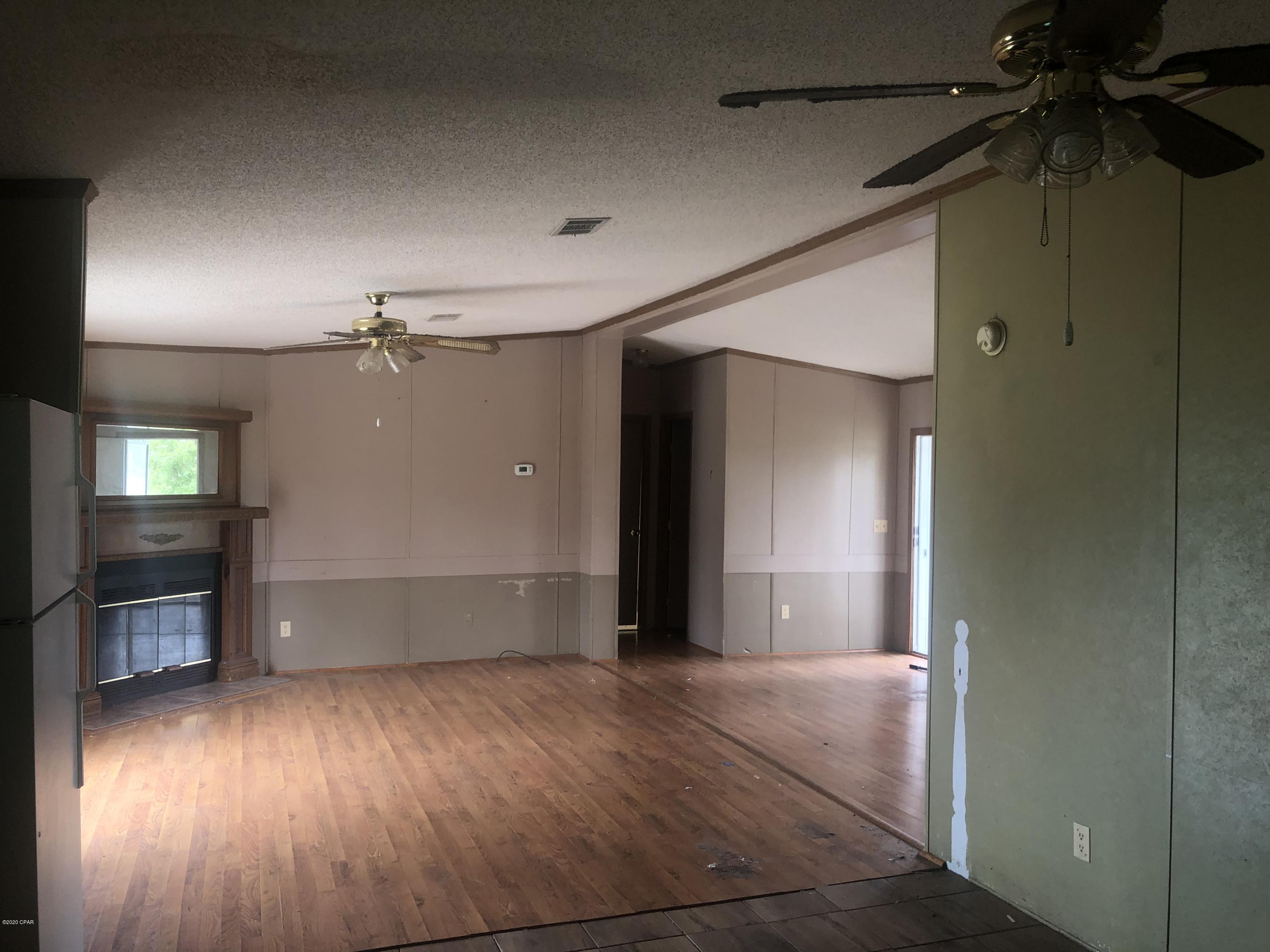 [No Recorded Subdiv] - Residential