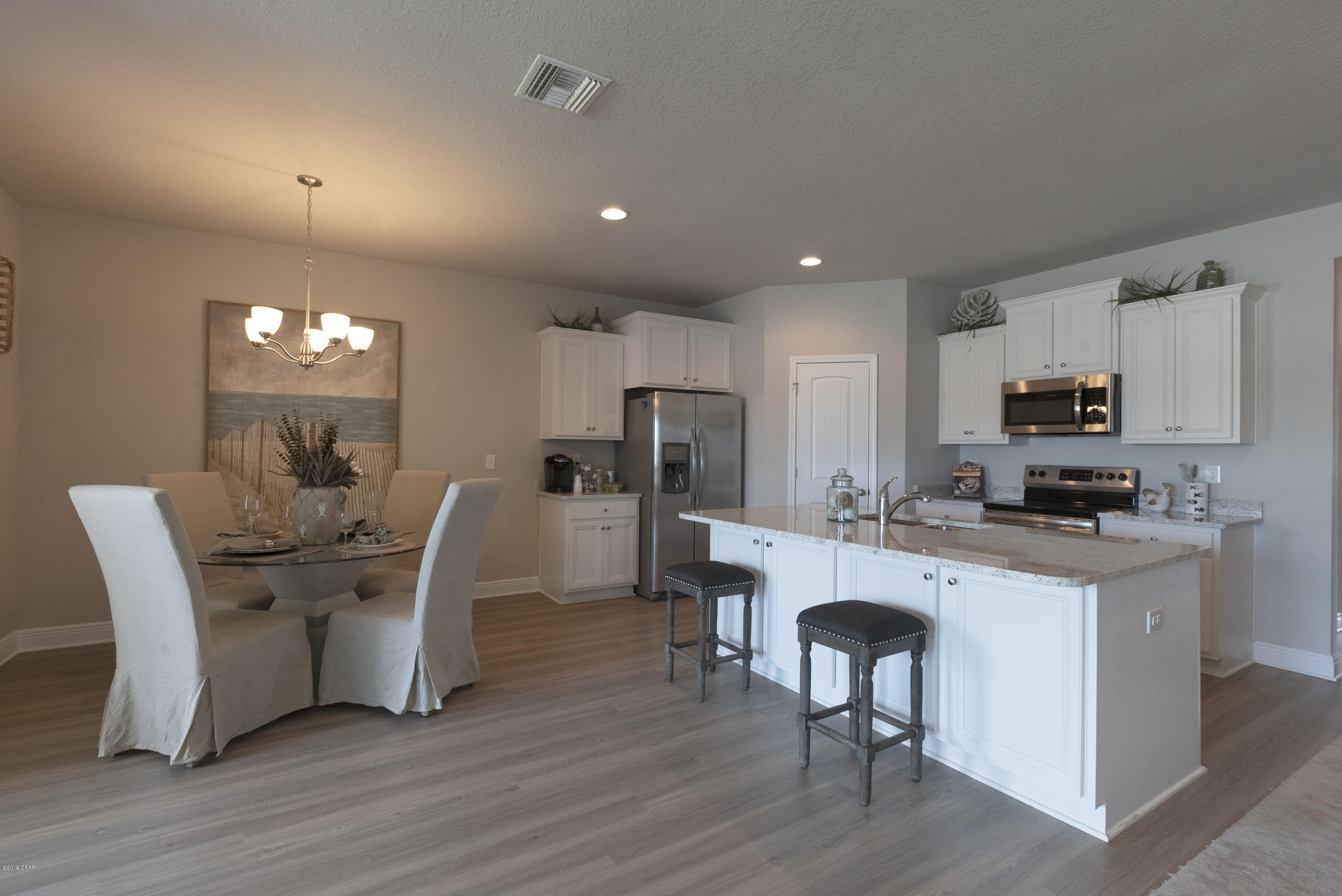 Emerald Cove Villas - Residential