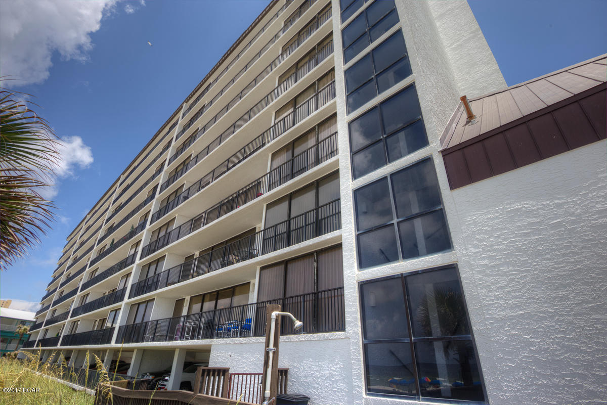 Seachase Condo - Residential