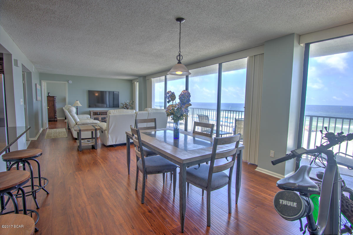 Seachase Condo - Residential