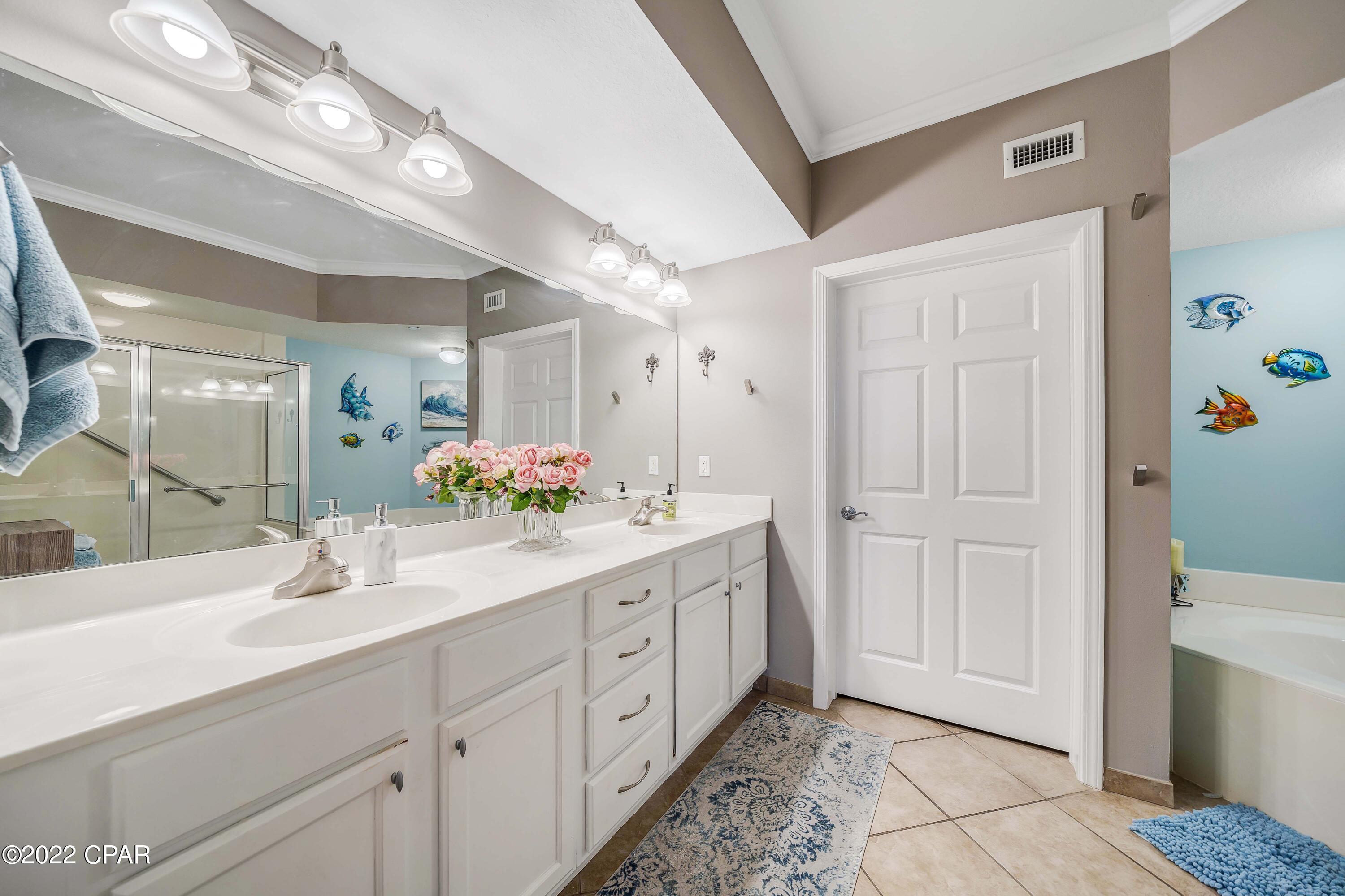 Magnolia Bay Club - Residential