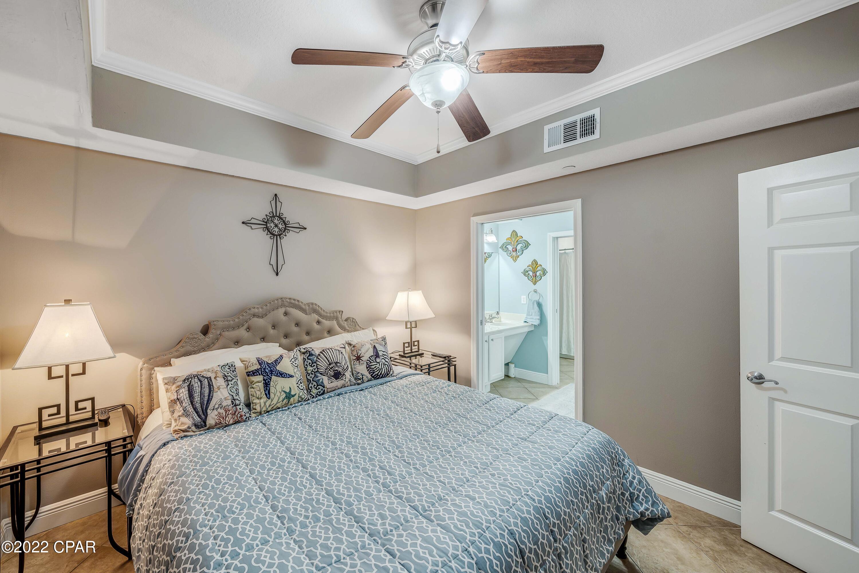 Magnolia Bay Club - Residential