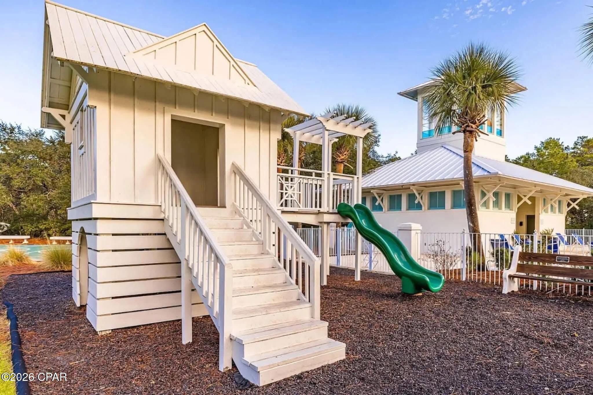 Carillon Beach Inn - Residential