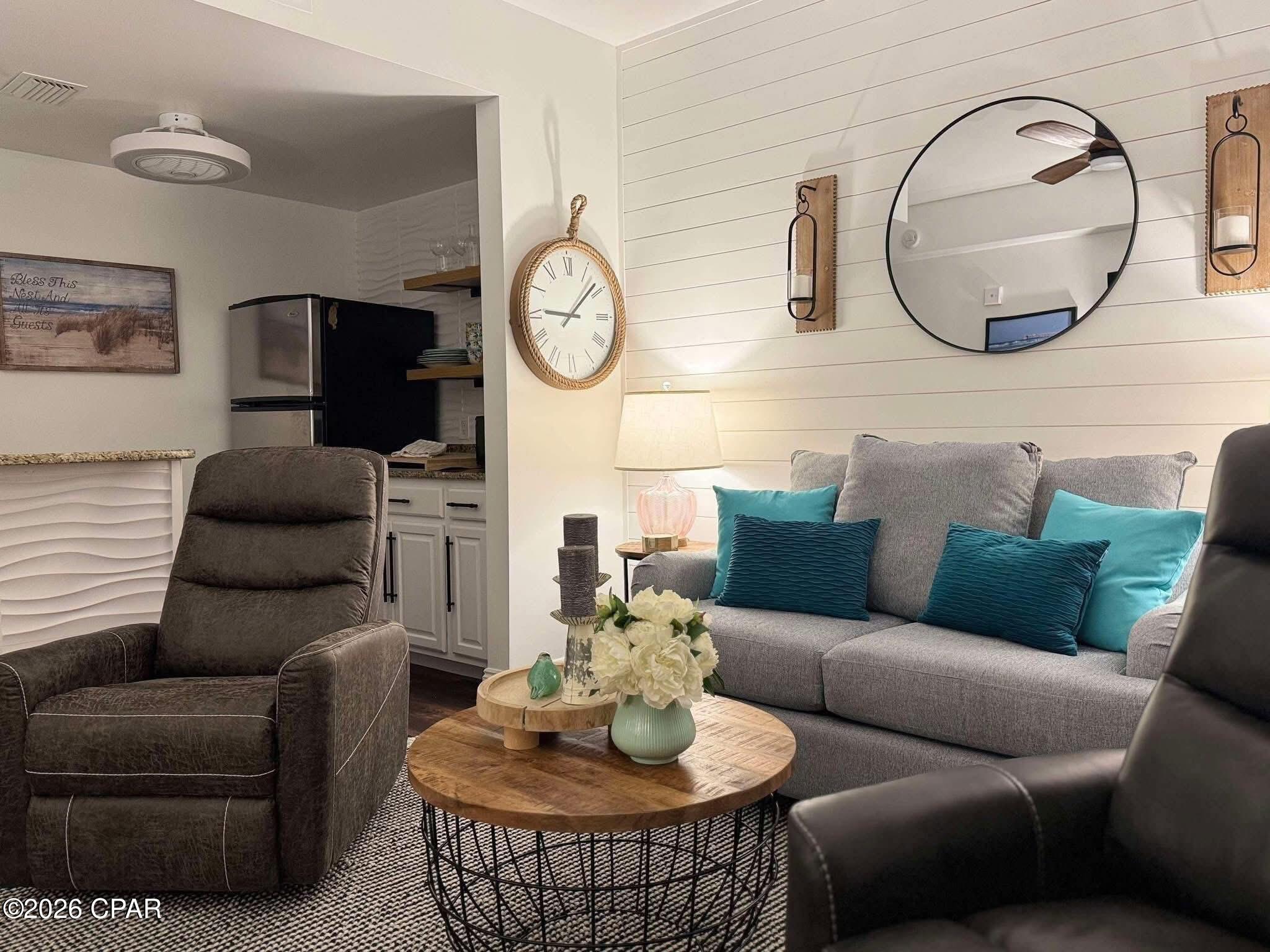 Carillon Beach Inn - Residential