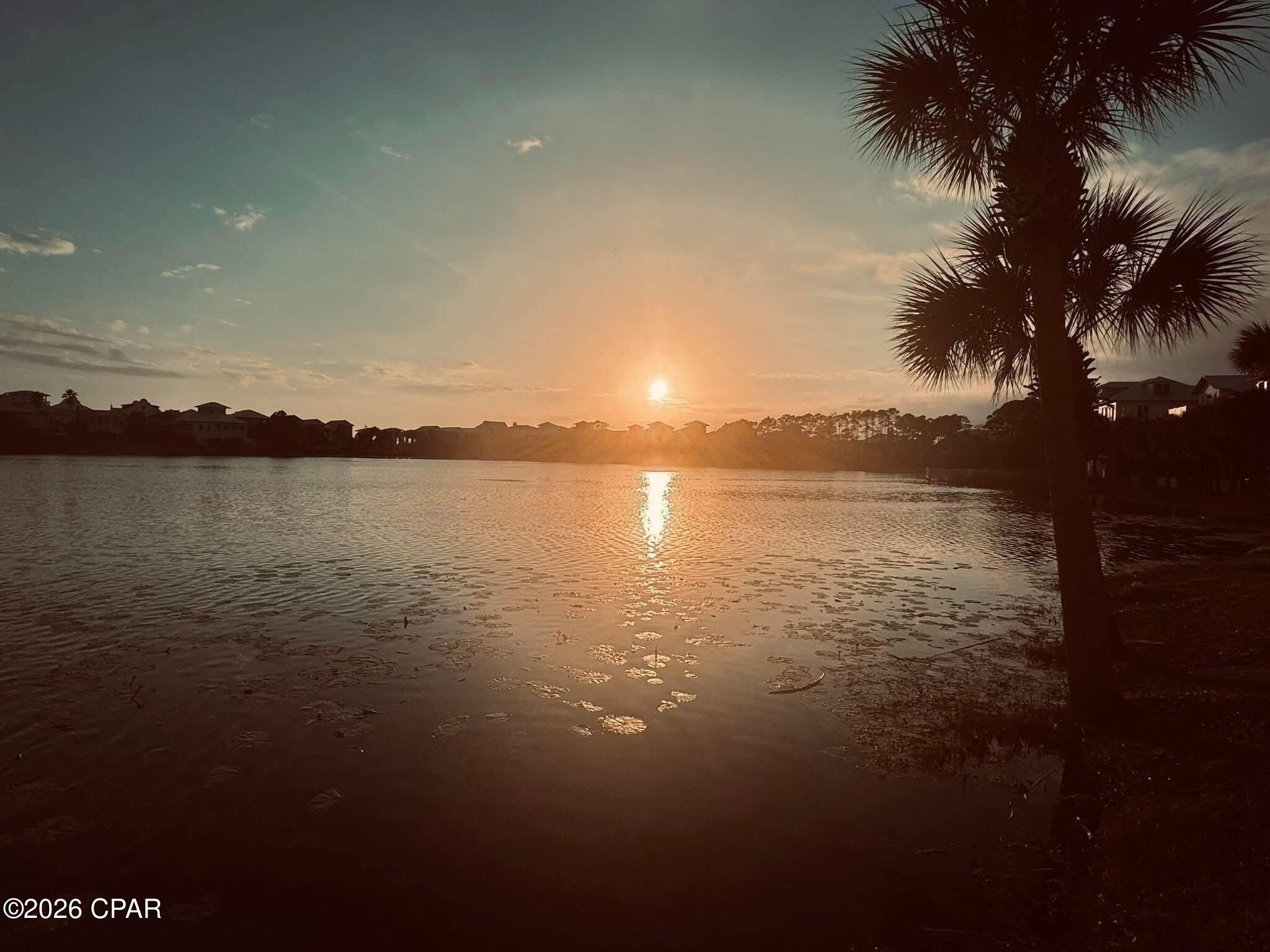 Carillon Beach Inn - Residential