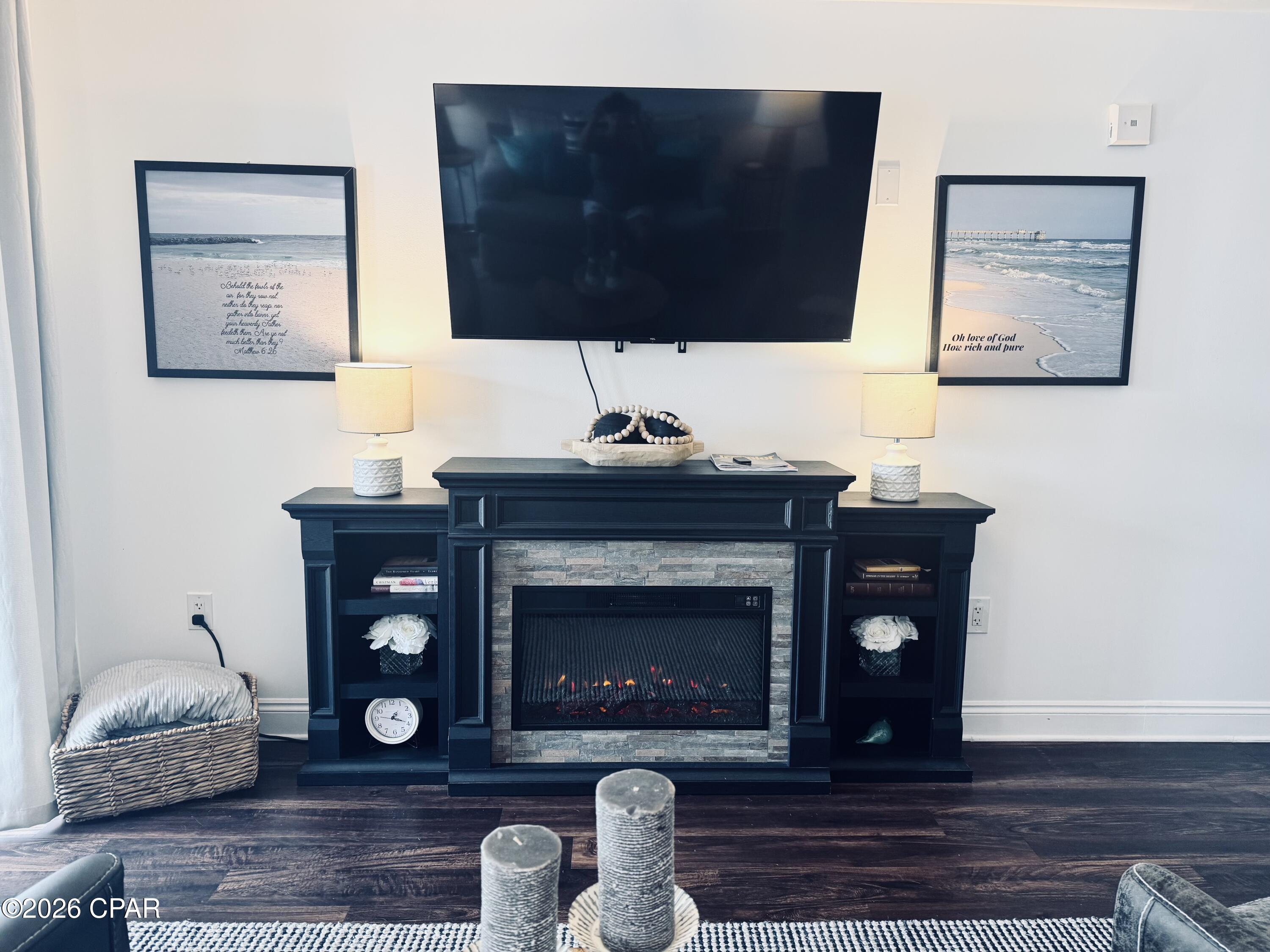 Carillon Beach Inn - Residential