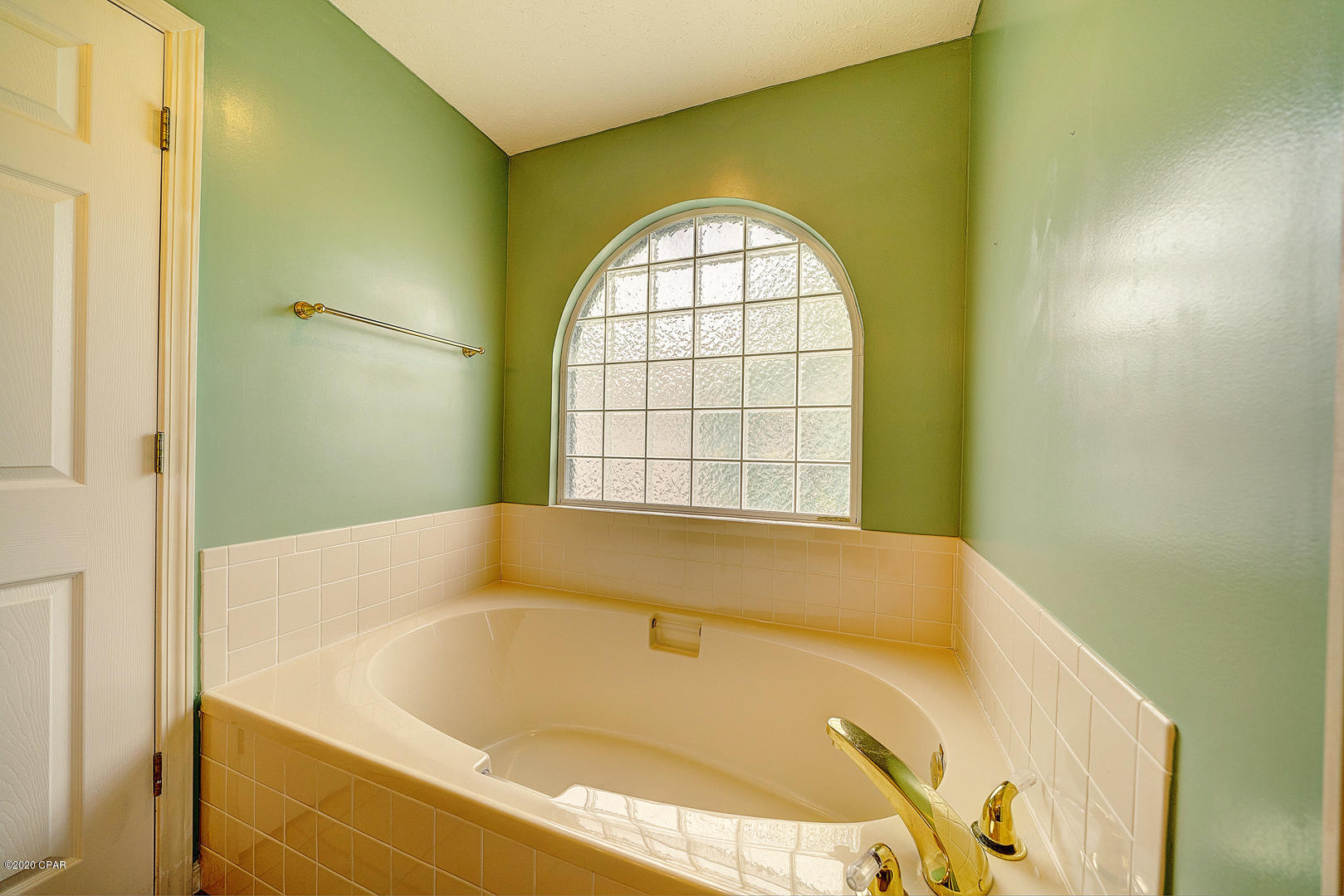 St And Bay Dev Co - Residential