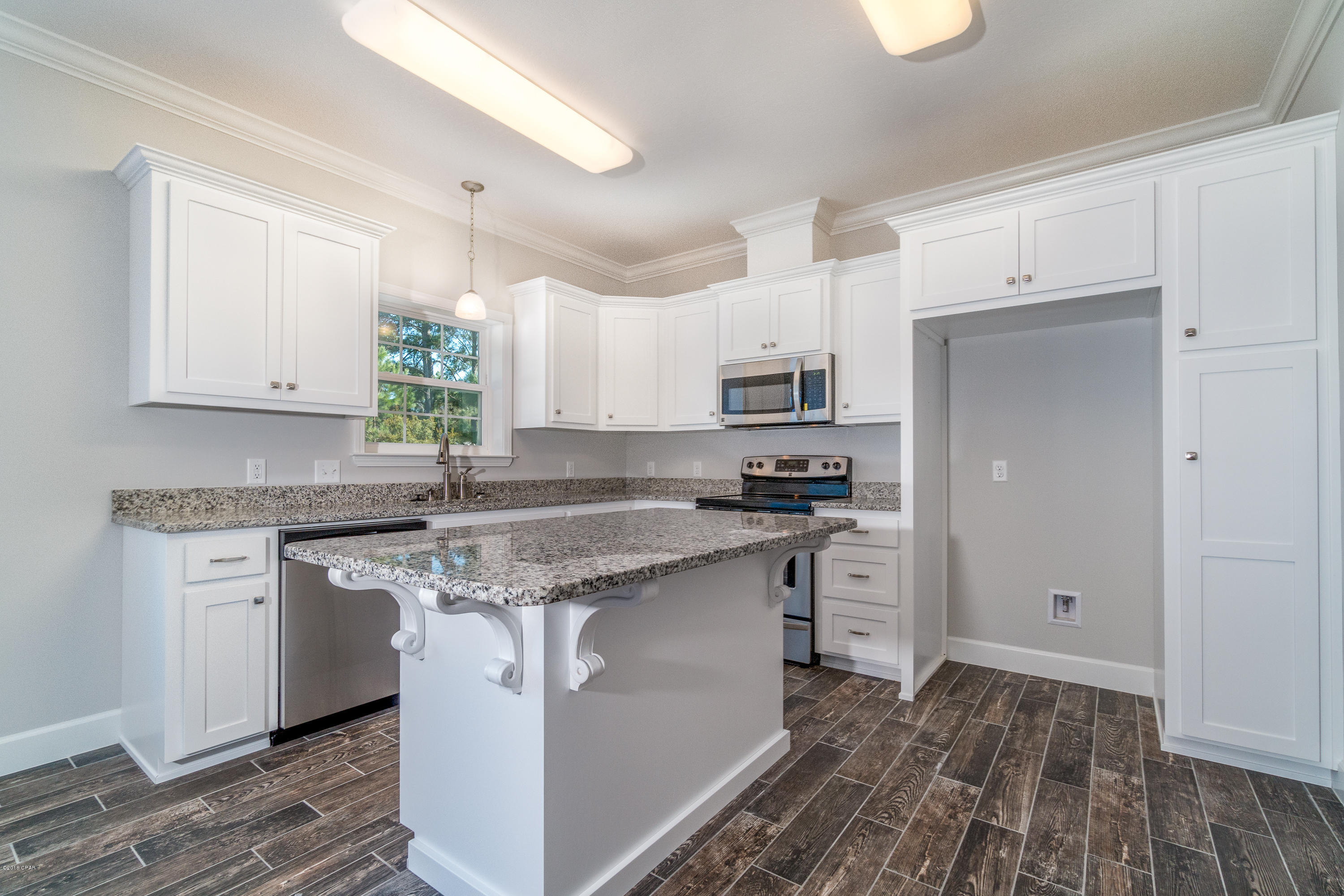Ashlee Manor - Residential