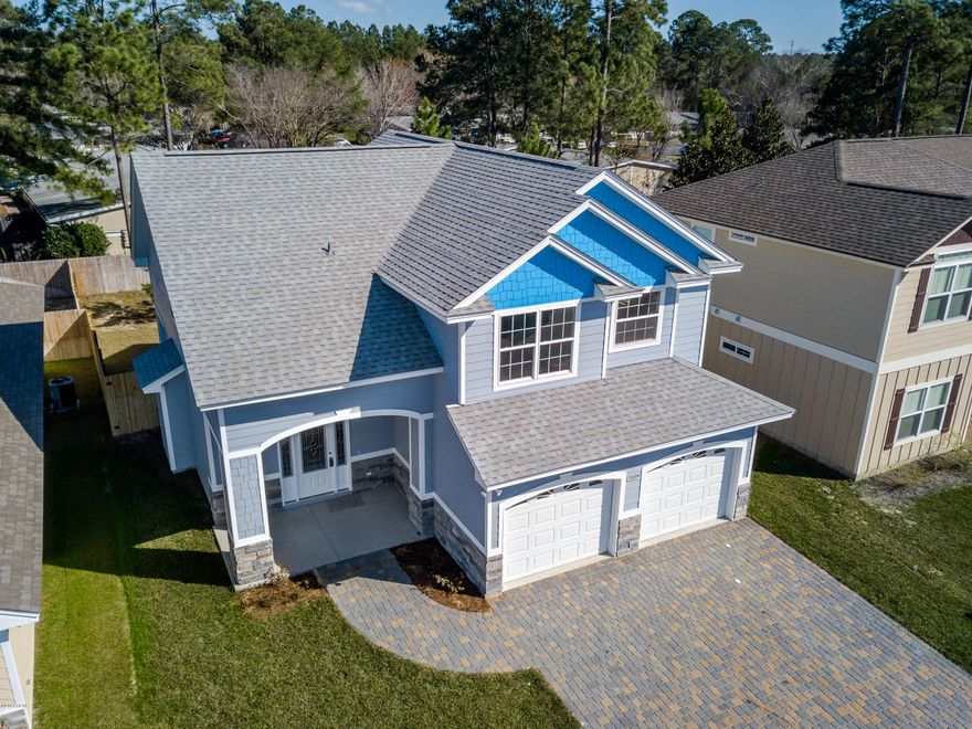 Less than 20 minutes to the beach and less than 10 minutes to anything from Wal-Mart to CVS and Walgreen's pharmacies, medical services and houses of worship.



Other plans available on other lots in Ashlee Manor.