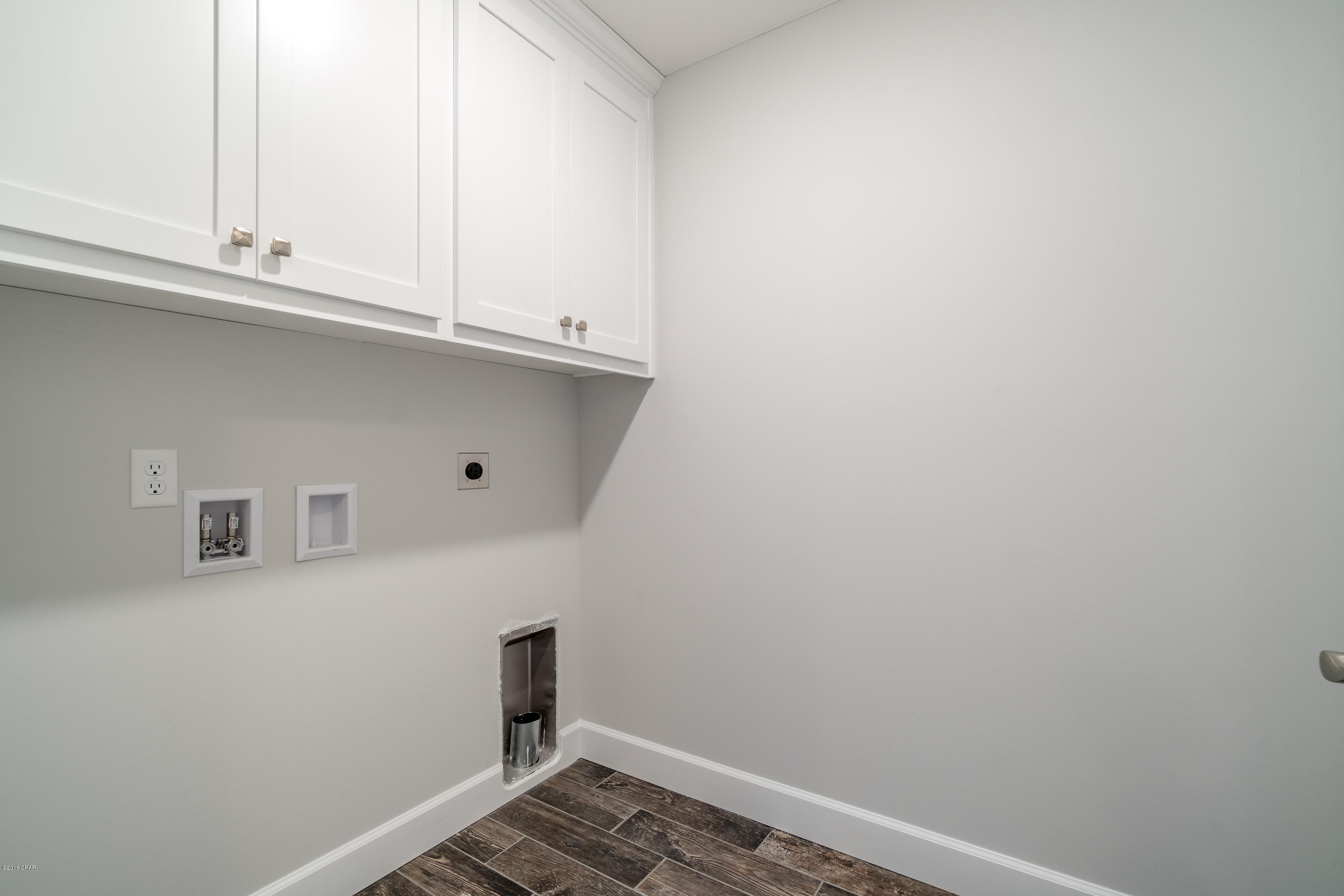 Ashlee Manor - Residential