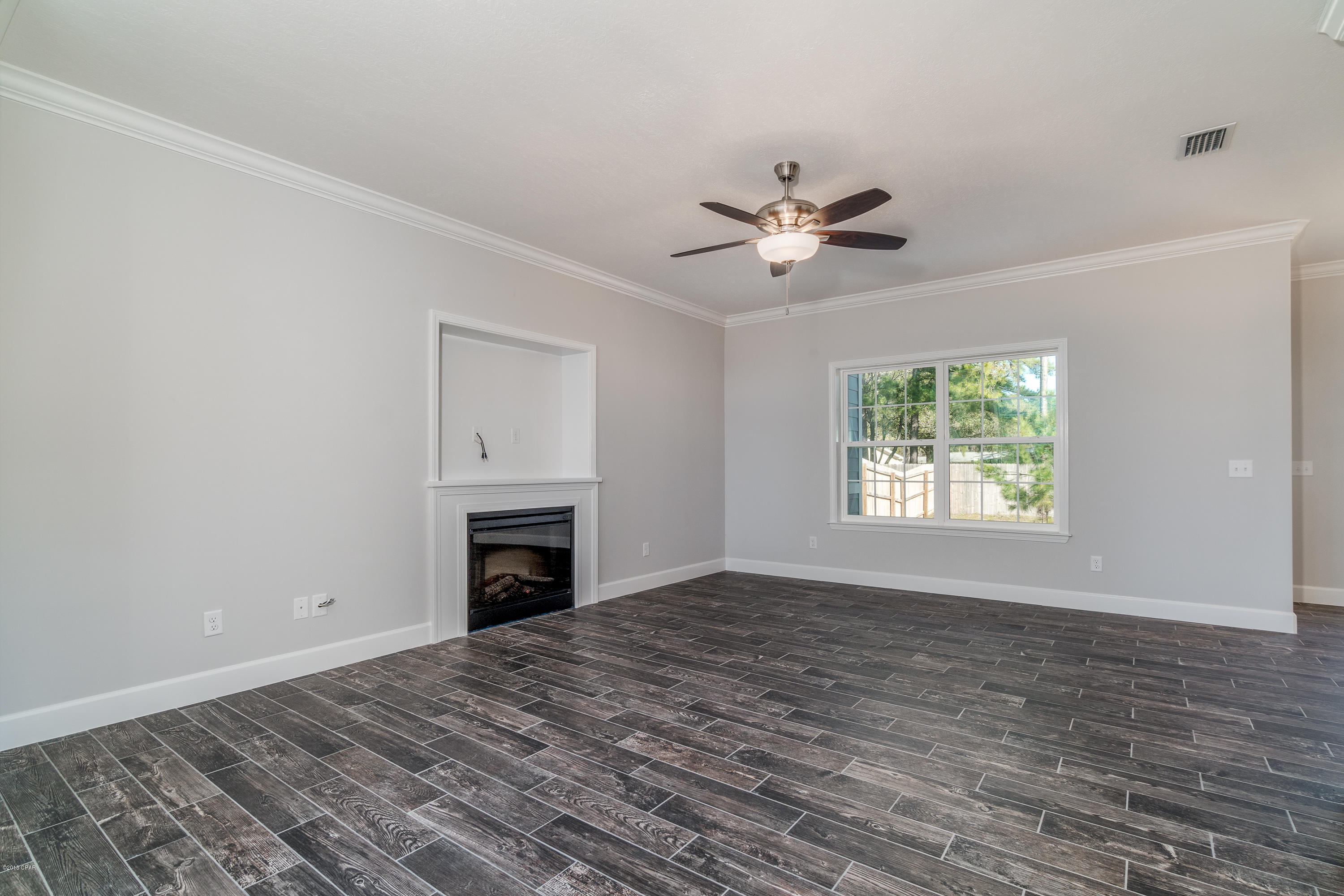 Ashlee Manor - Residential