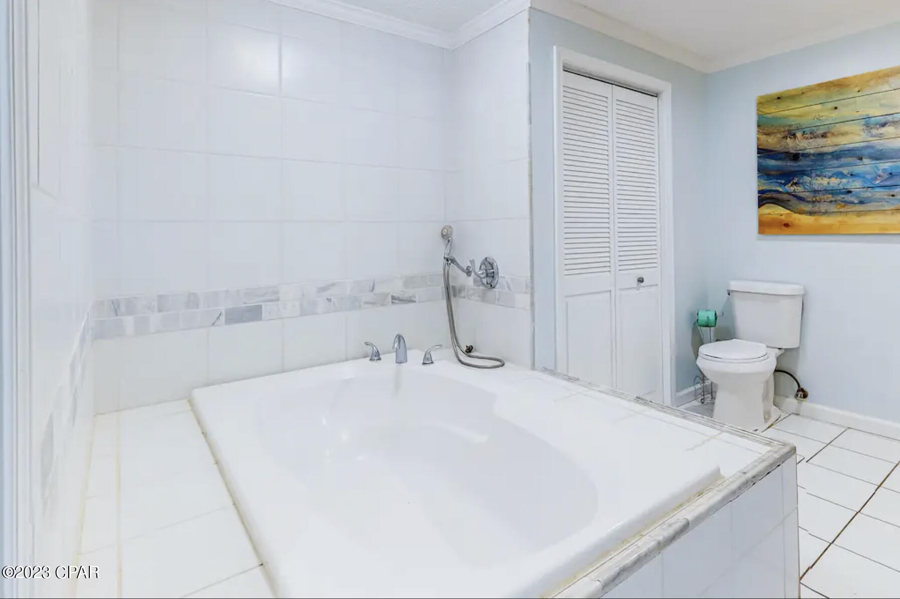 Fontainebleau Terrace - Residential