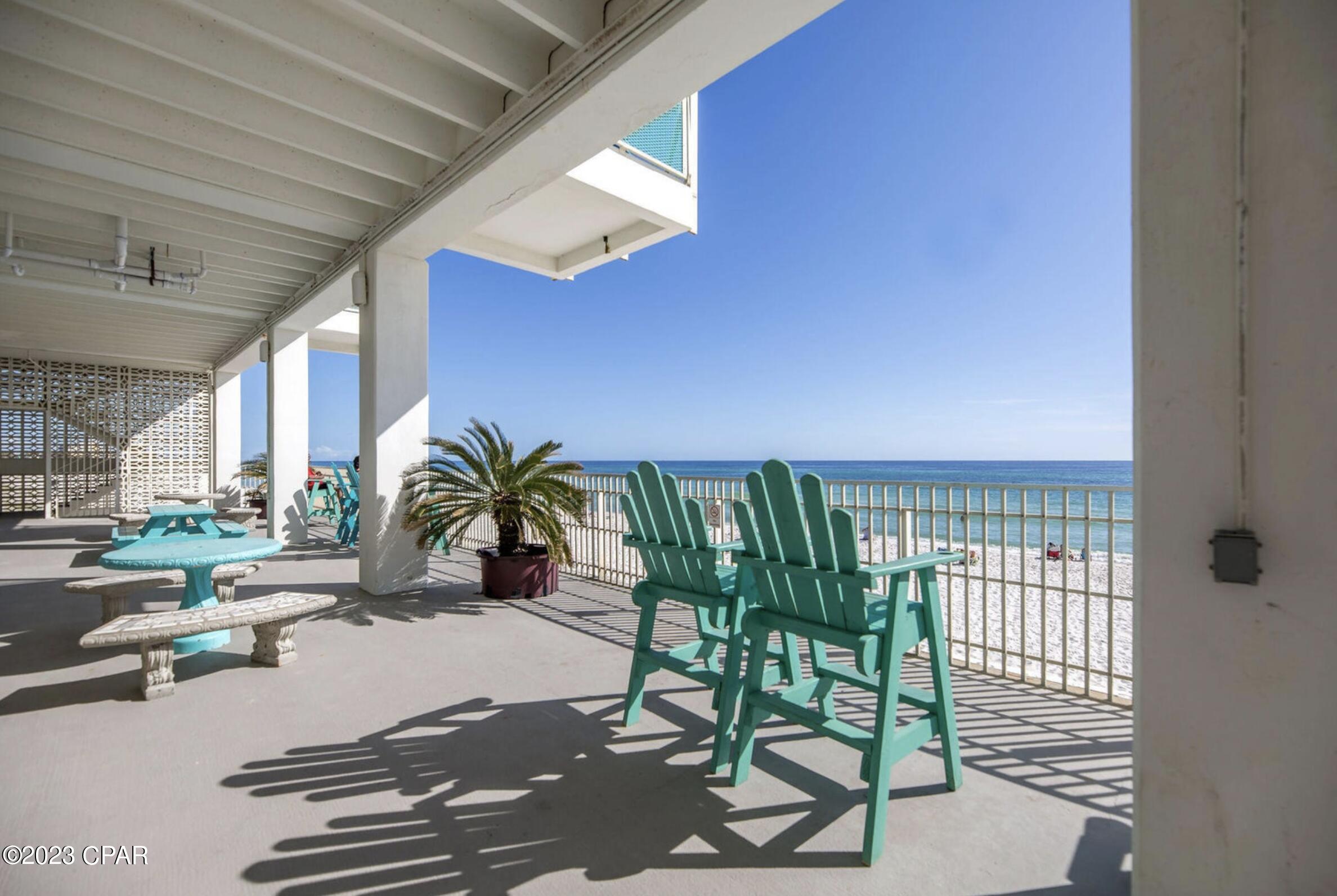 Fontainebleau Terrace - Residential