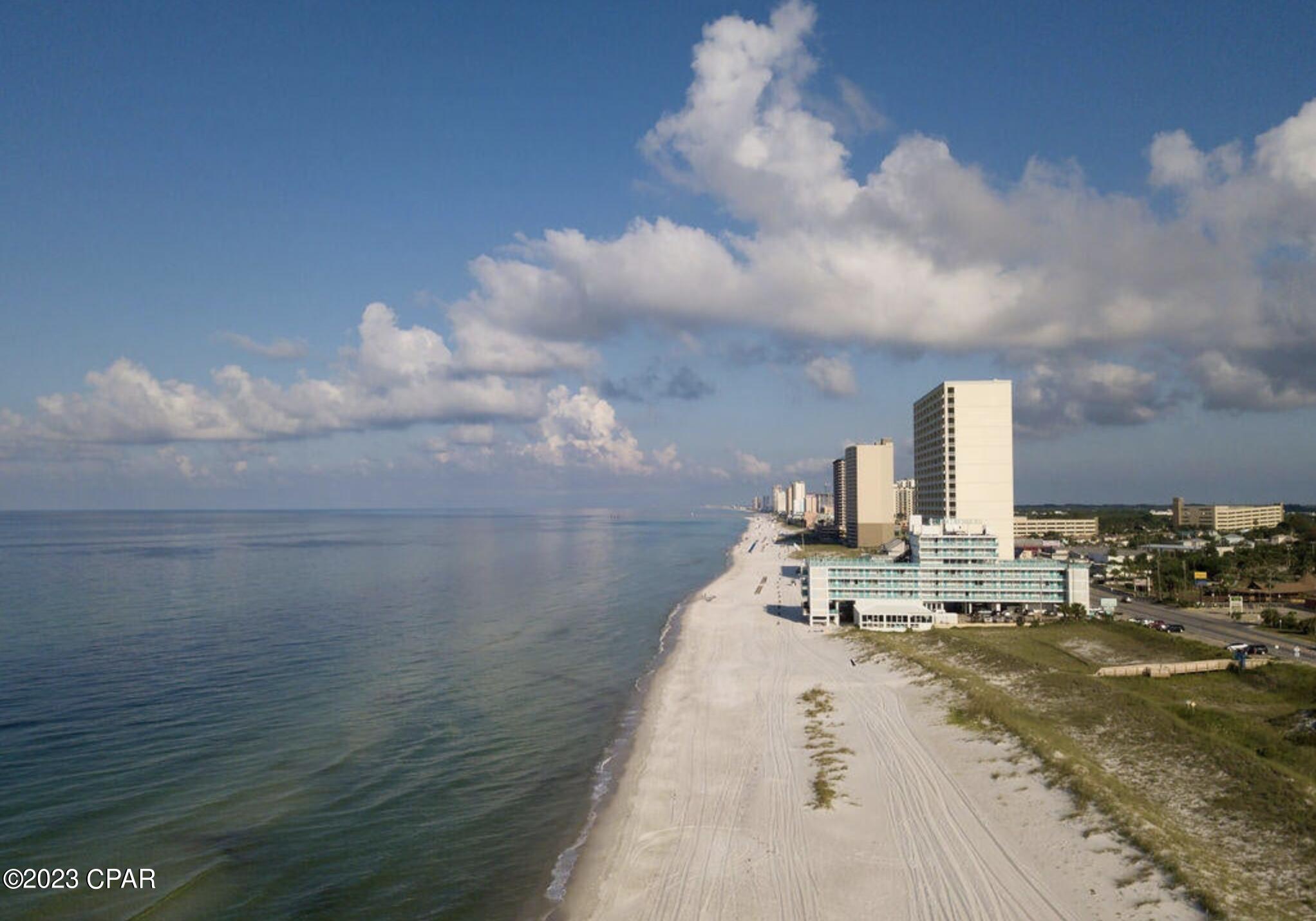 Fontainebleau Terrace - Residential