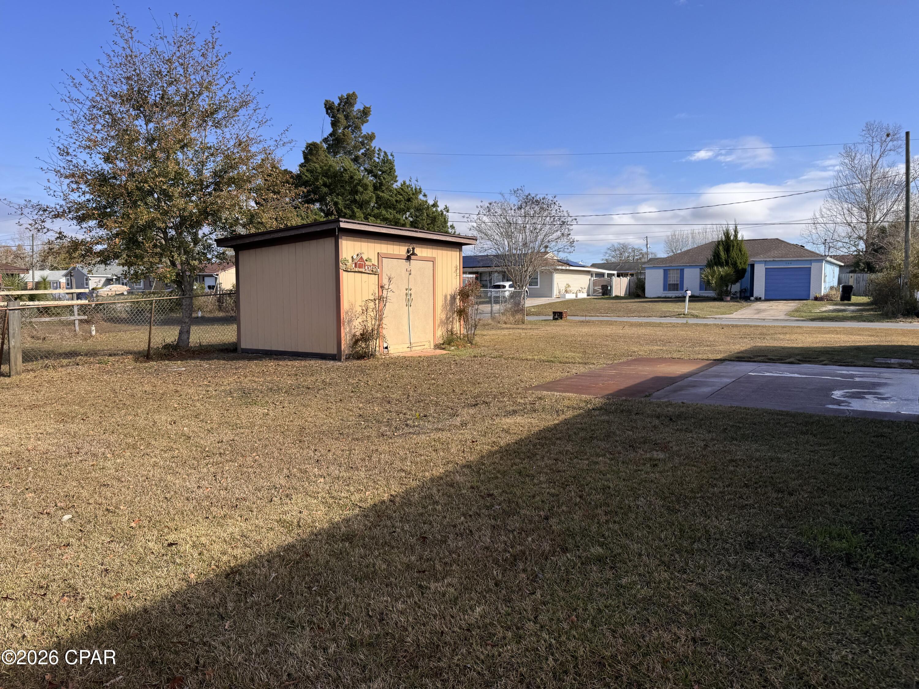 Towne & Country Lake Estates - Residential