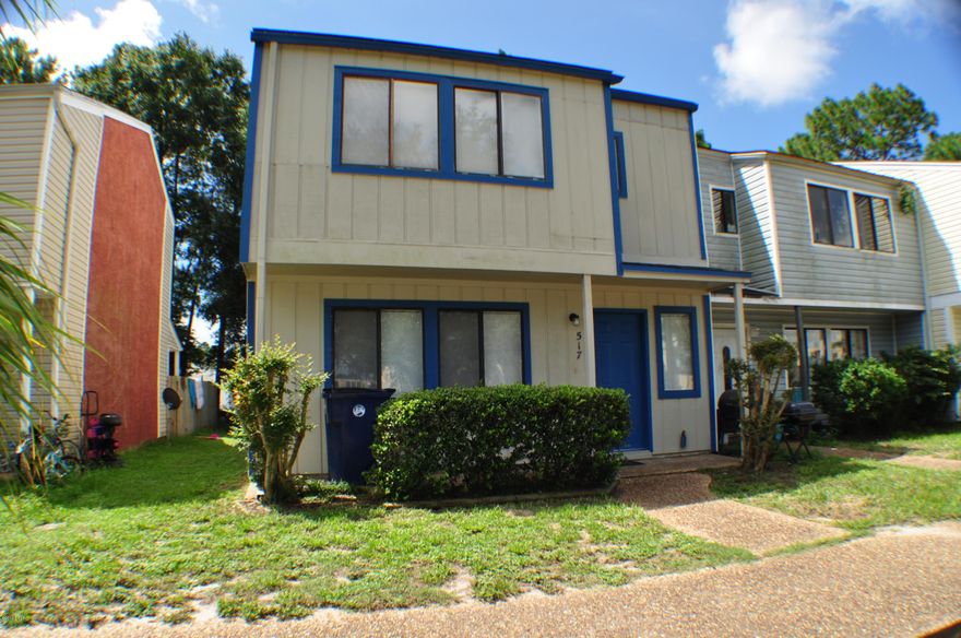 ''CURRENTLY UNDER CONTRACT, SELLER ACCEPTING BACKUP OFFERS'' Low maintenance living with lots of space! This perfect combination can be found with this 3BR/2.5BA townhome in the Venetian Villa neighborhood! The seller has installed all new carpet, AC, water heater and doors, the interior has been freshly painted making this a turn-key townhome!  The first floor consists of a living/dining space, kitchen with tiled backsplash and a pantry closet, a large laundry room, a powder room, and two storage closets.  Upstairs is where you'll find all three bedrooms and full baths.  The backyard is privacy fenced and there is additional storage space off the back of the home.  The location is fantastic as you're close to shopping, schools, medical facilities, dining and more!  All info is approx. and