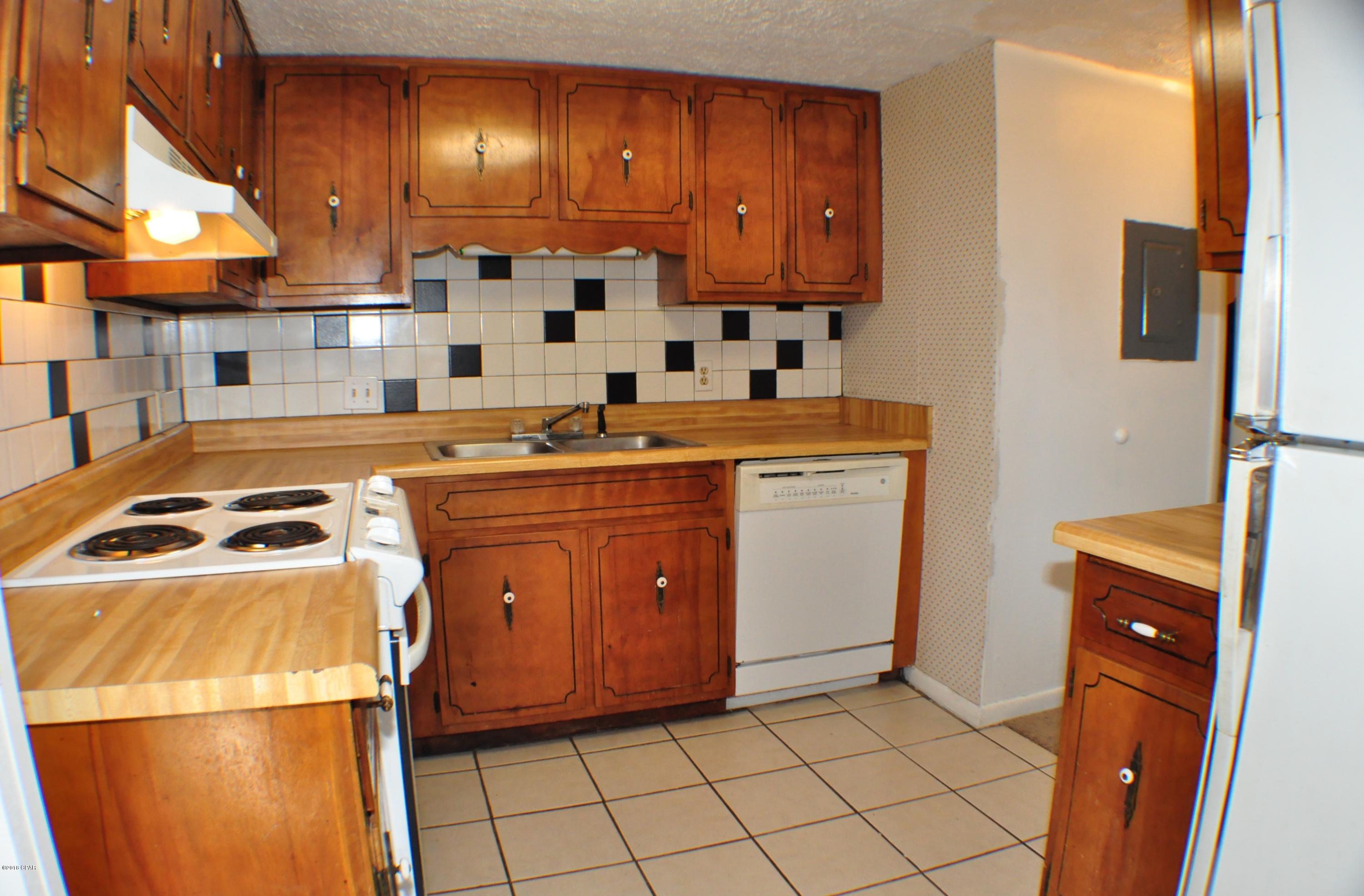 Venetian Villa - Residential