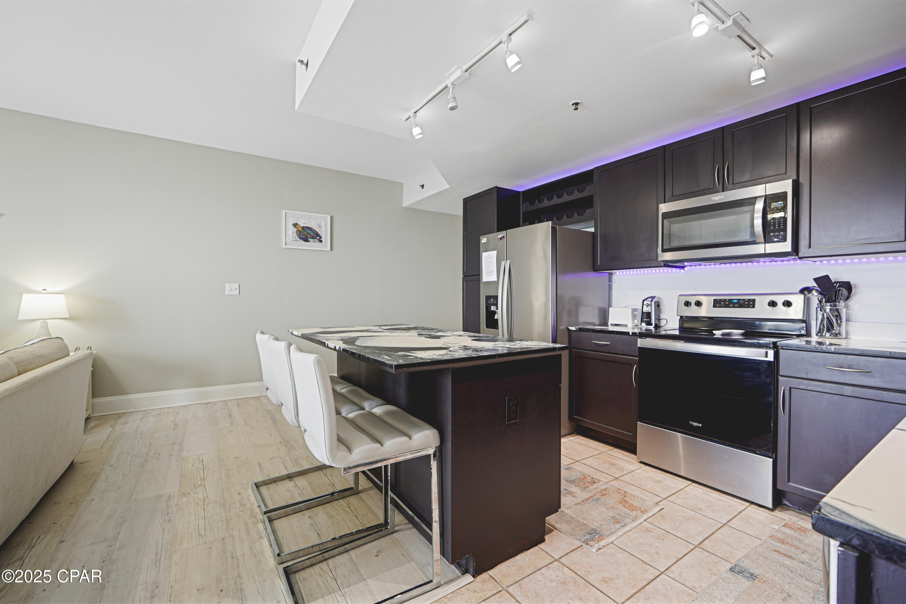 Laketown Wharf - Residential