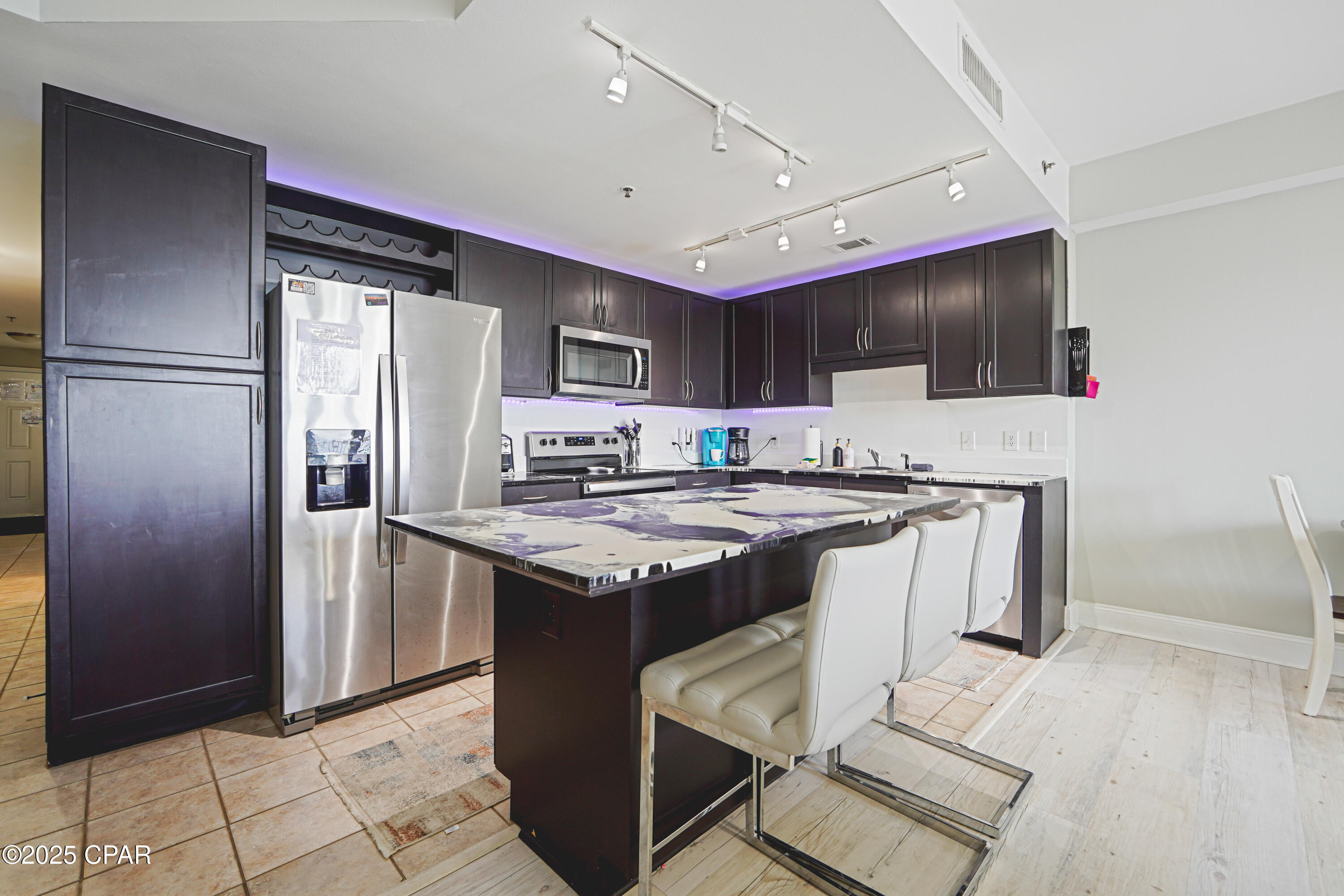 Laketown Wharf - Residential