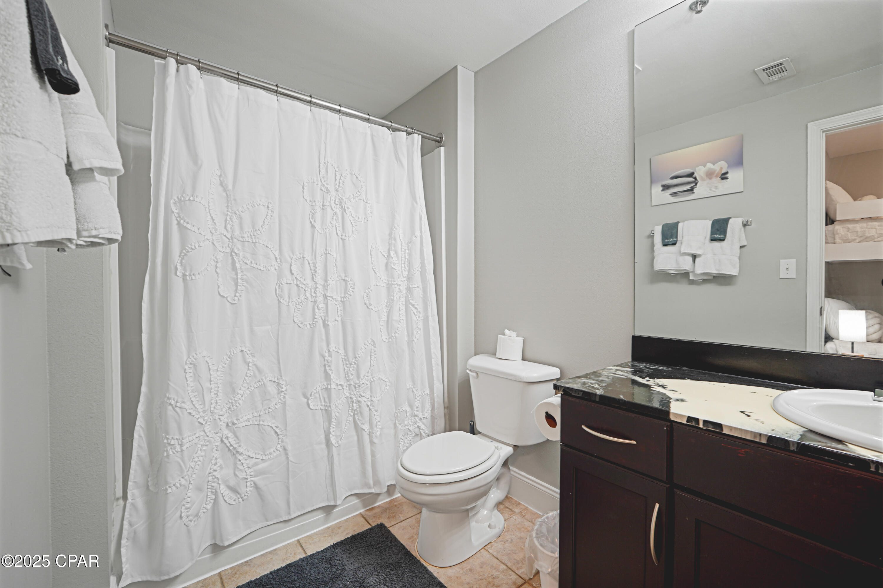 Laketown Wharf - Residential