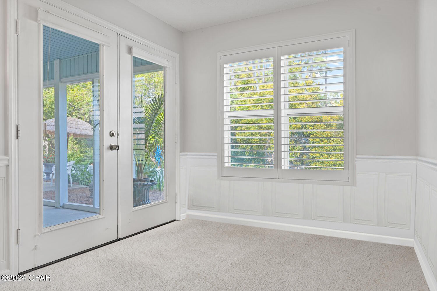 Jamaican Lake Condos - Residential