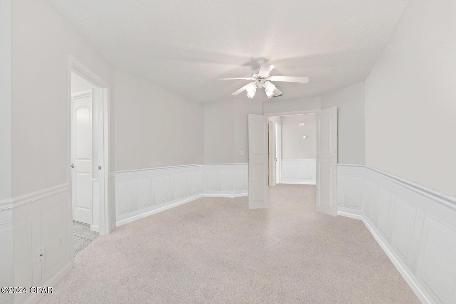 Jamaican Lake Condos - Residential