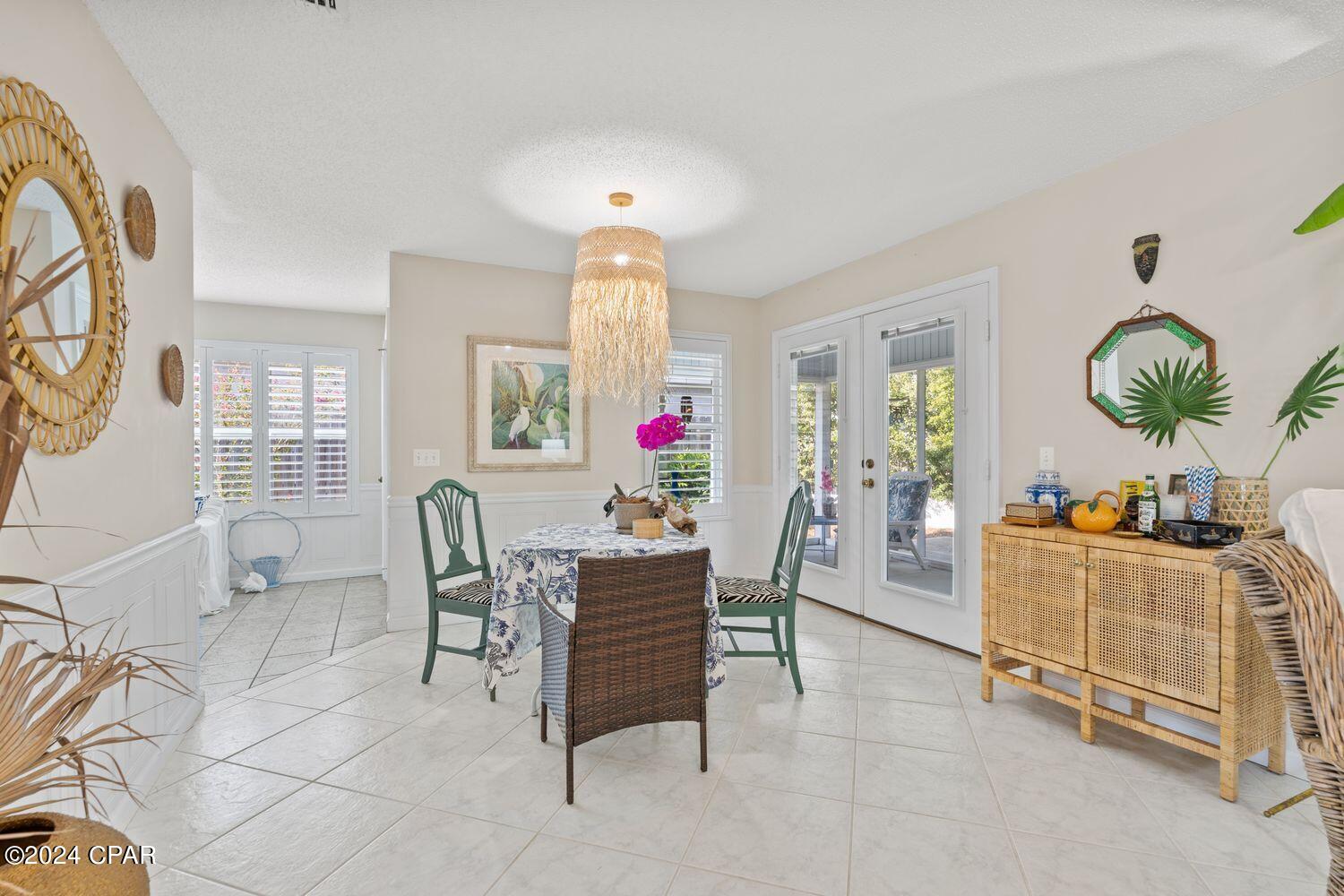 Jamaican Lake Condos - Residential