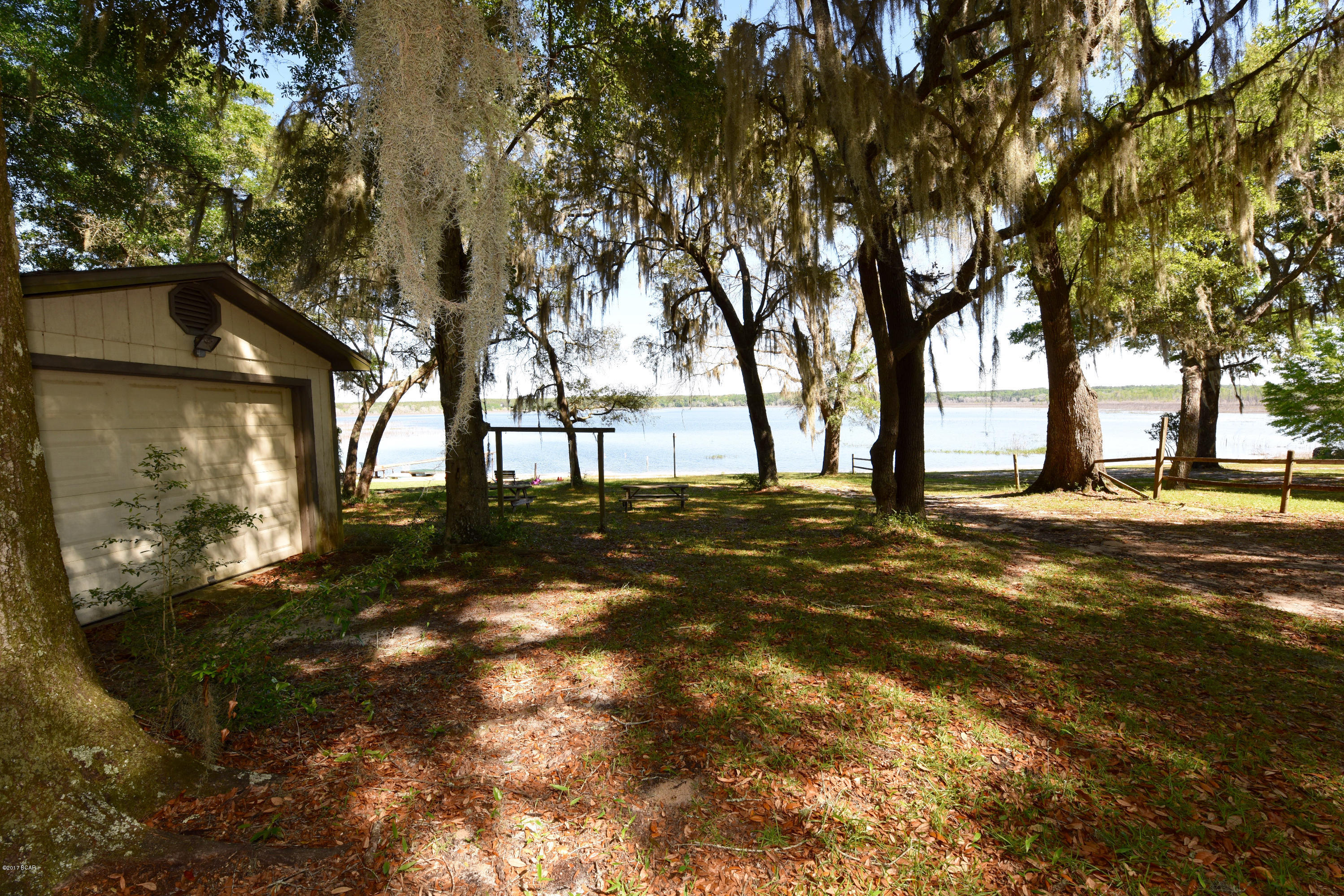 Lucas Lake - Residential