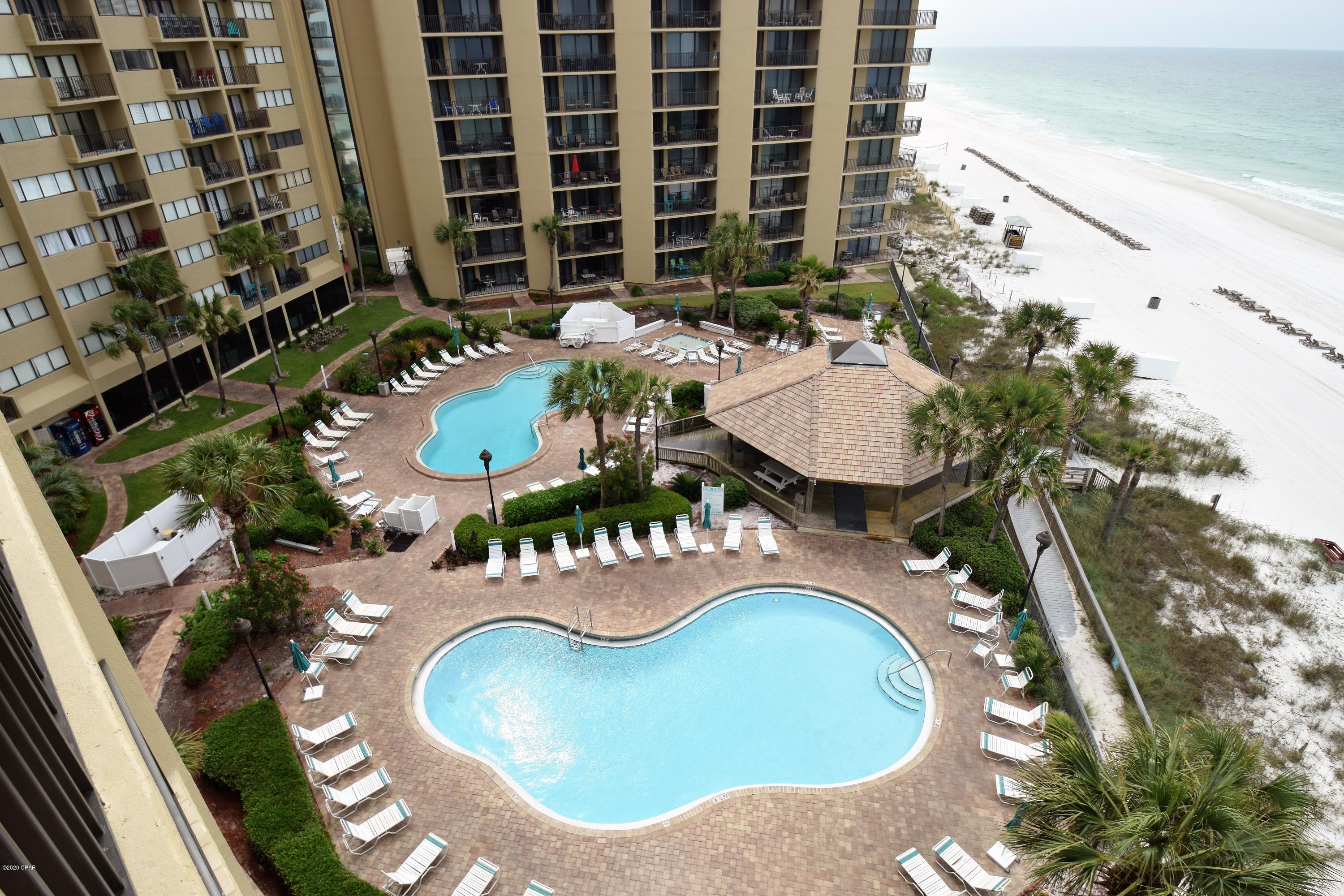 Summerhouse Condo. - Residential