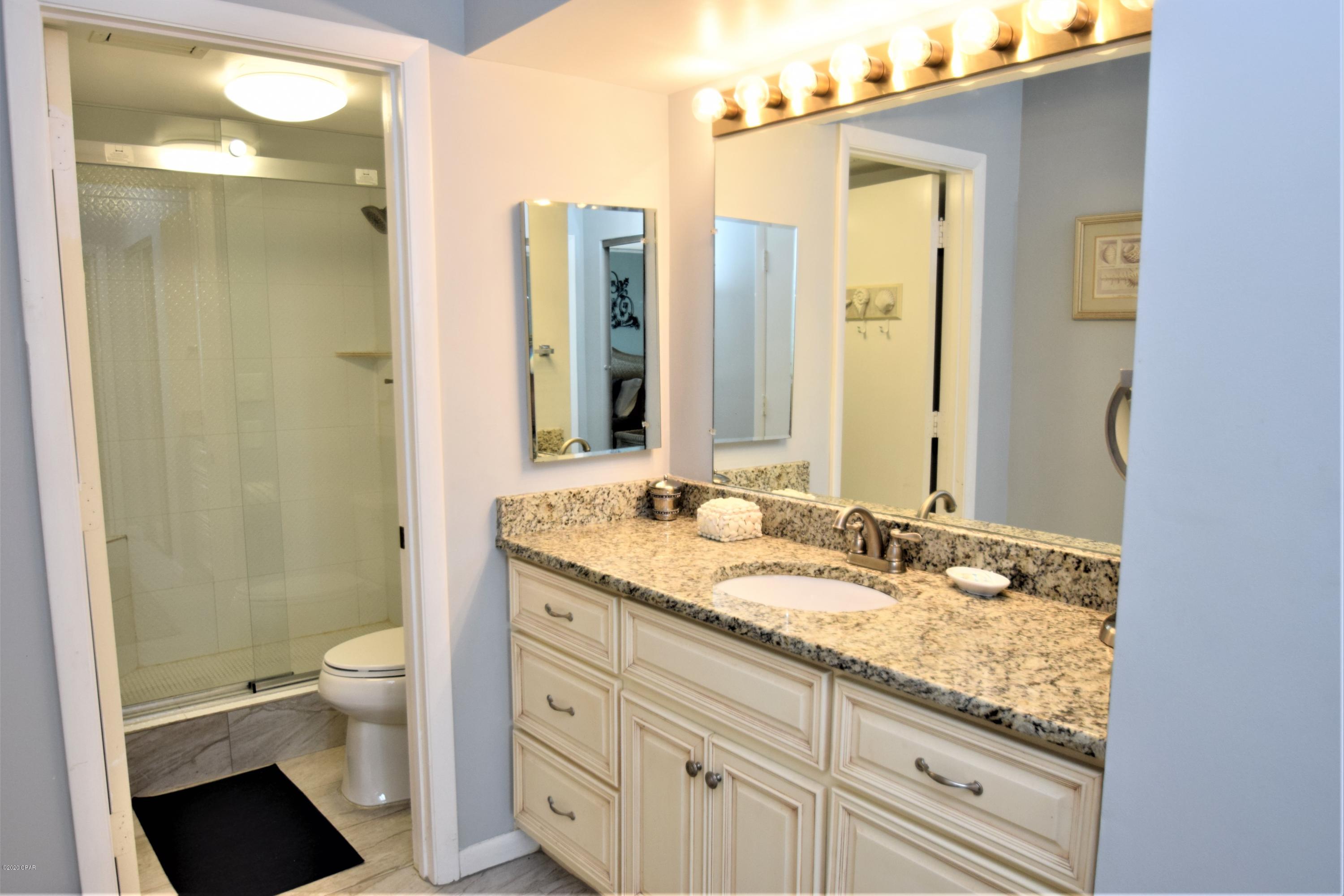 Summerhouse Condo. - Residential