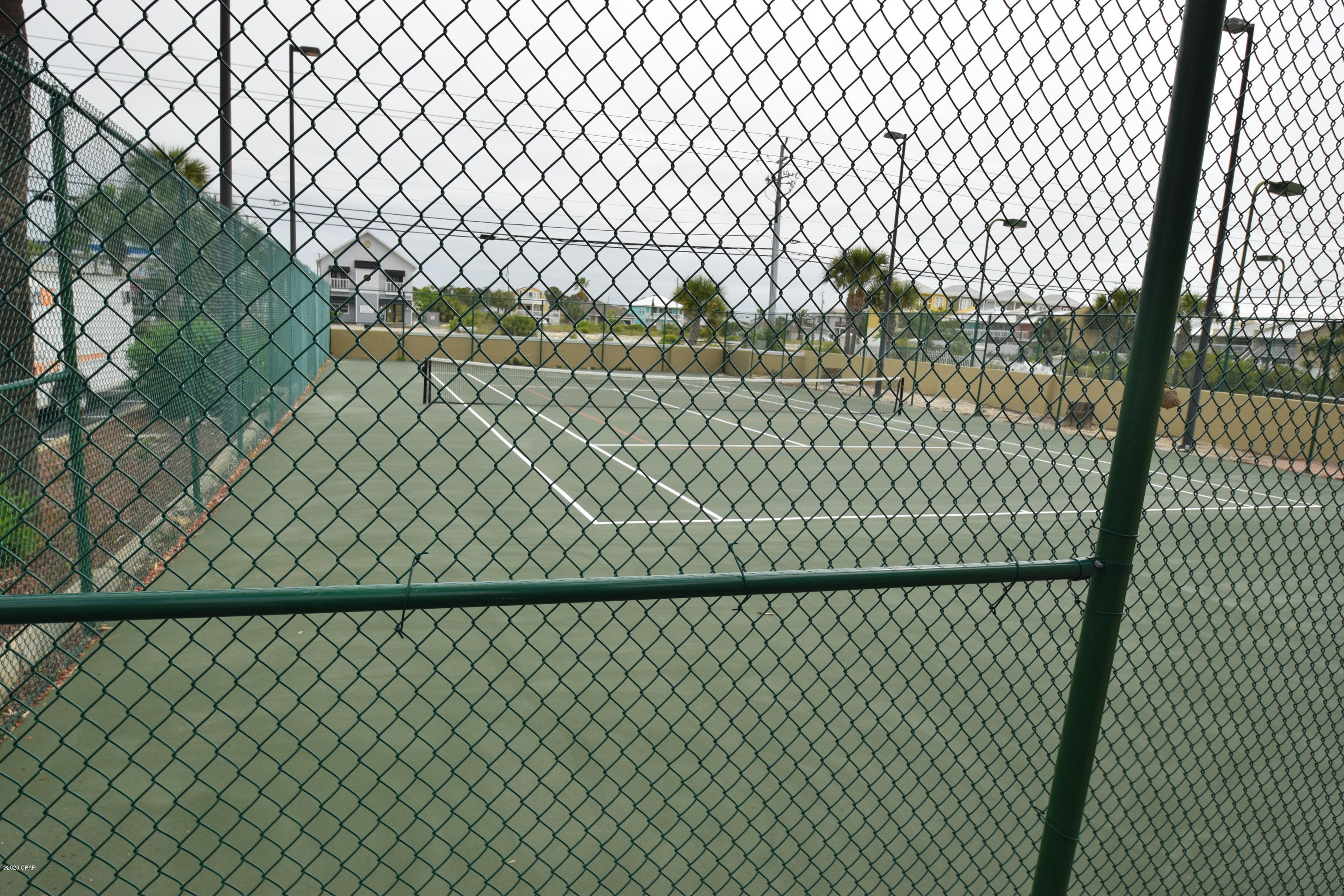 Summerhouse Condo. - Residential