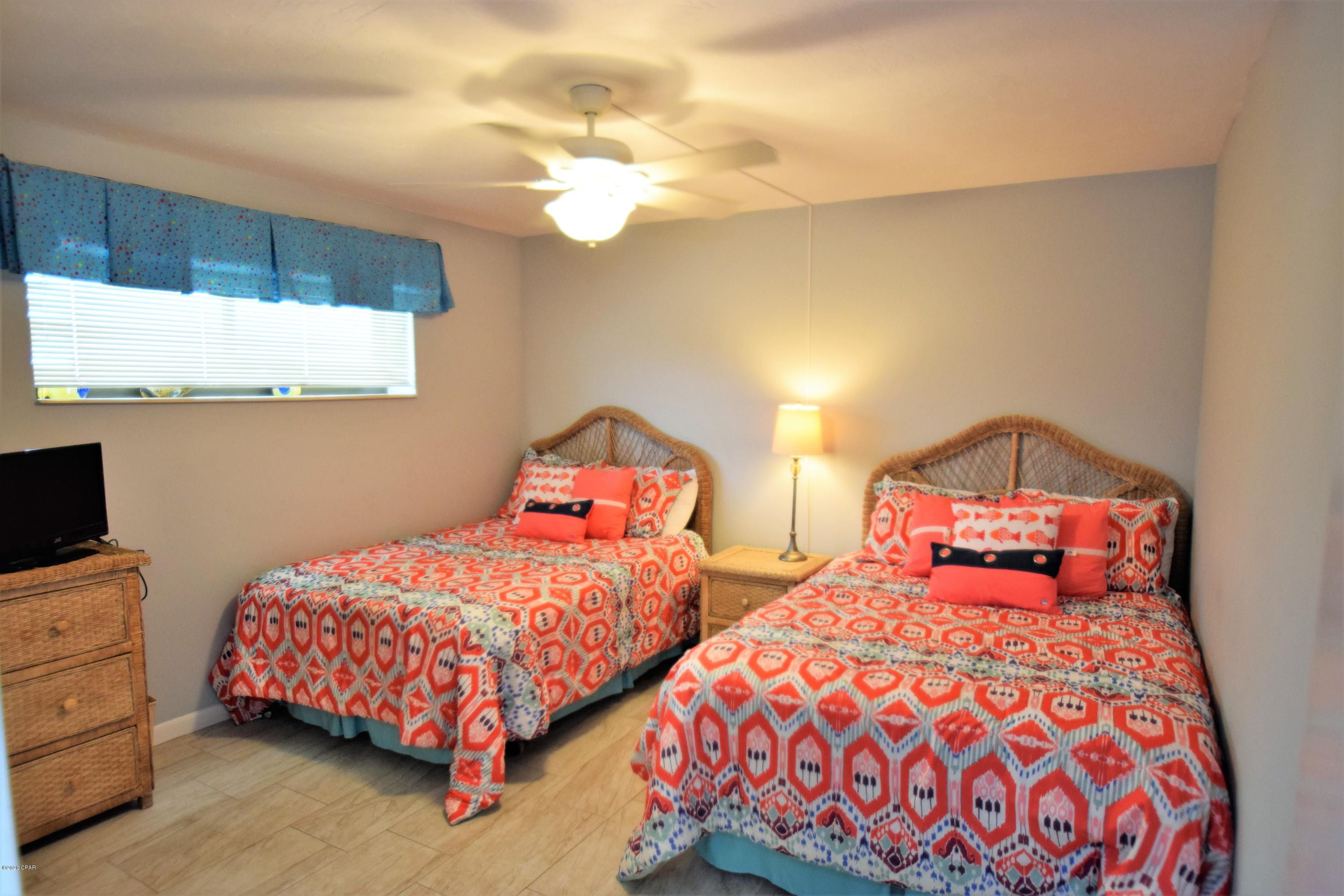 Summerhouse Condo. - Residential