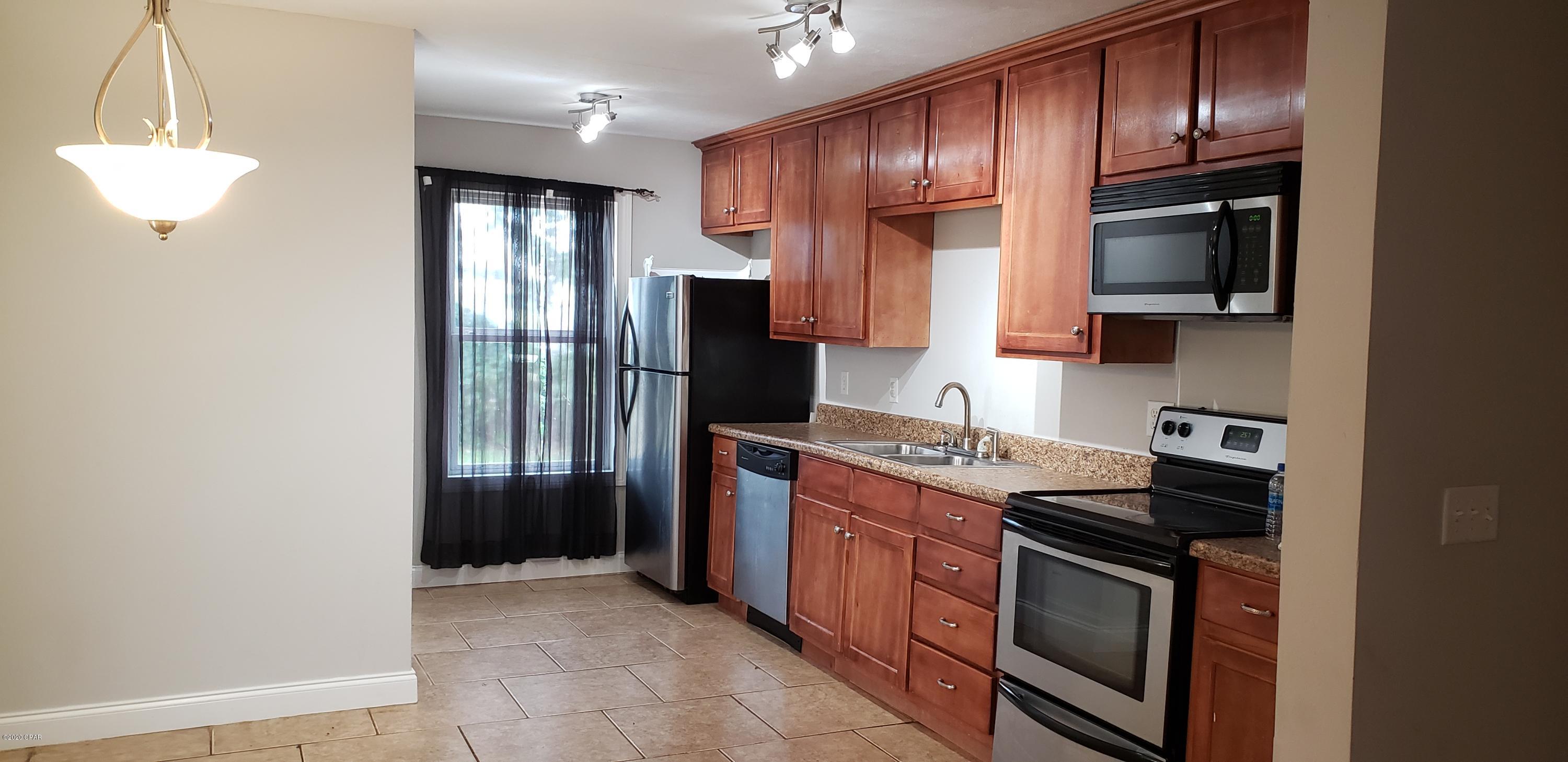 Pine-Lea 2nd - Residential