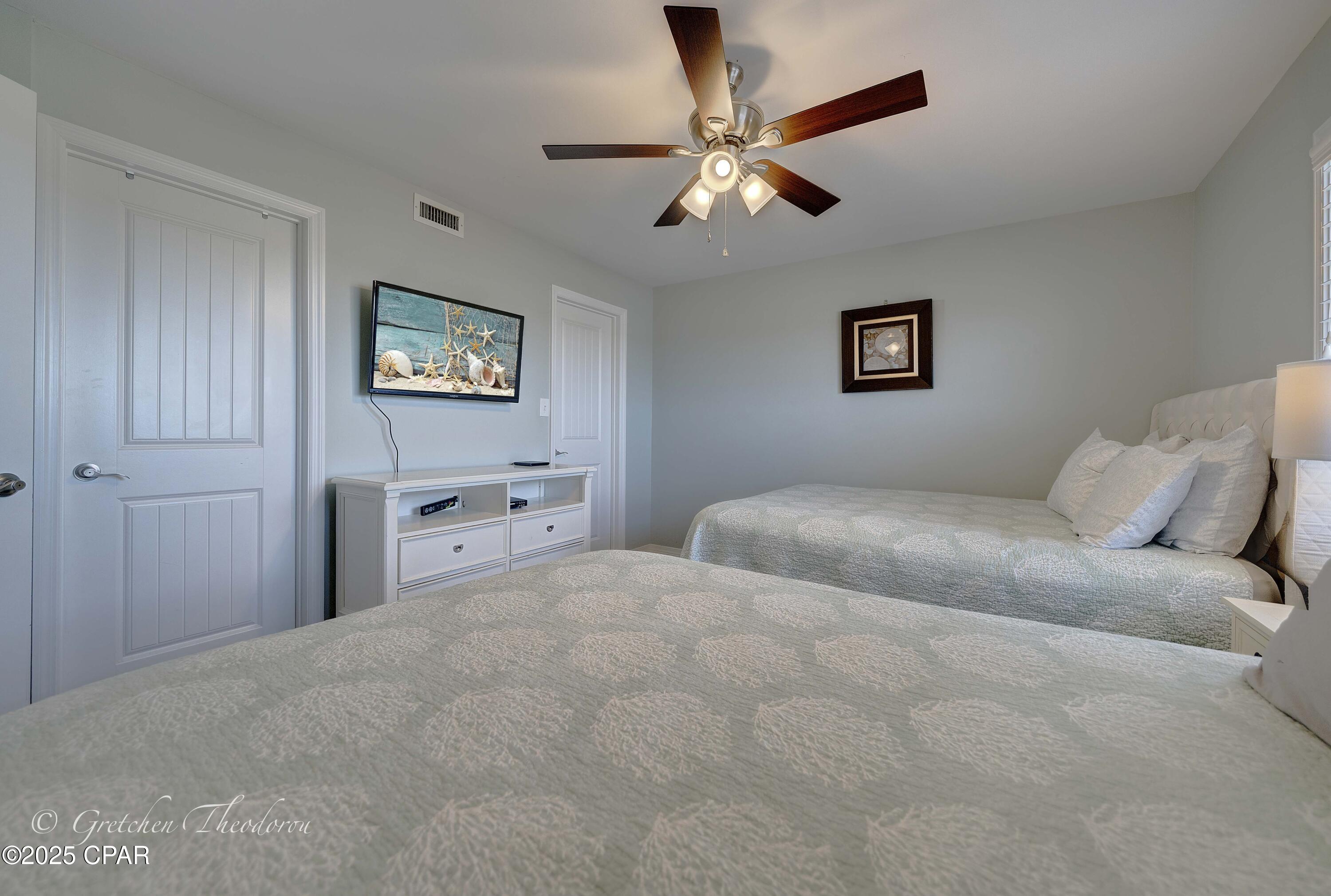 The Commodore - Residential