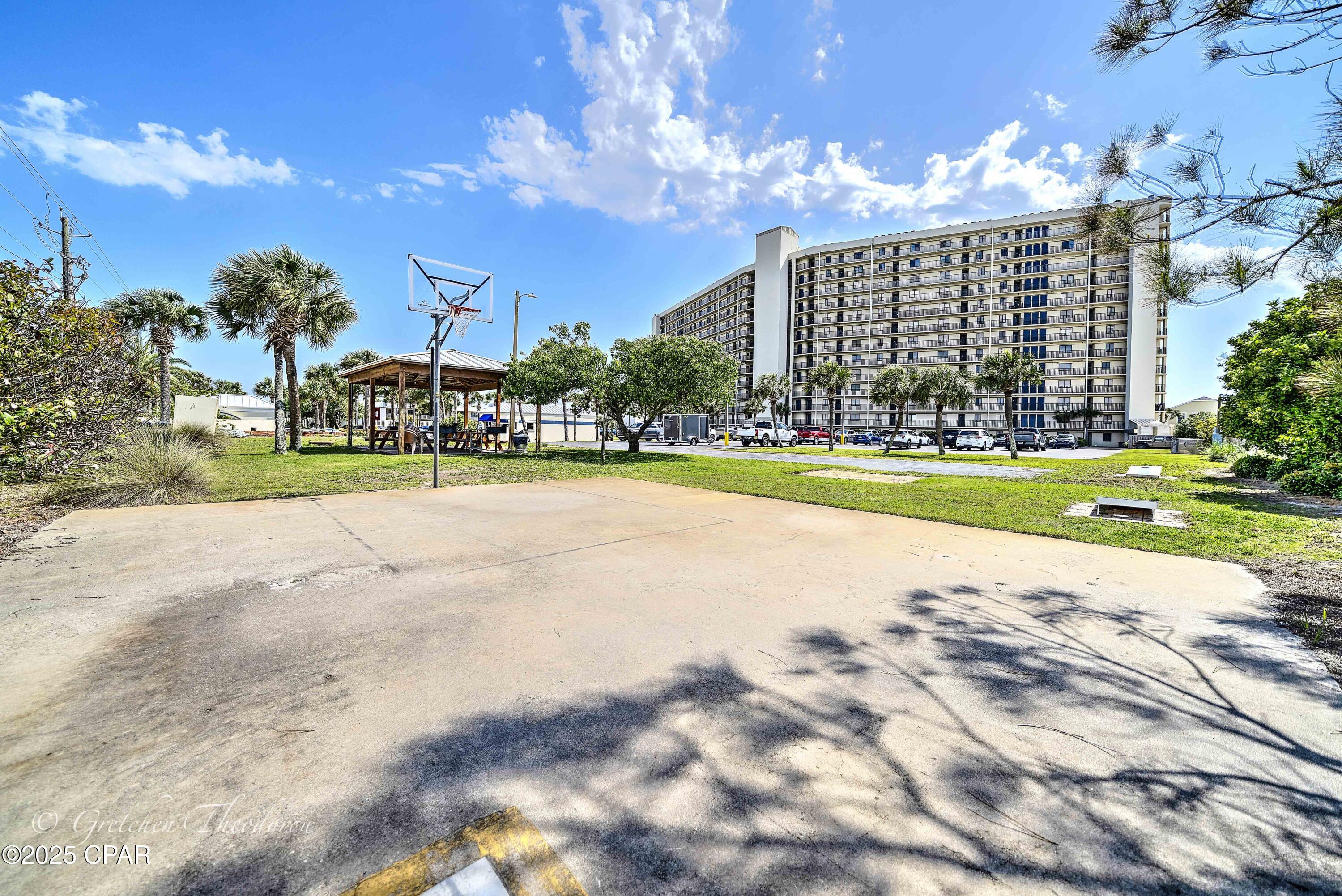 The Commodore - Residential