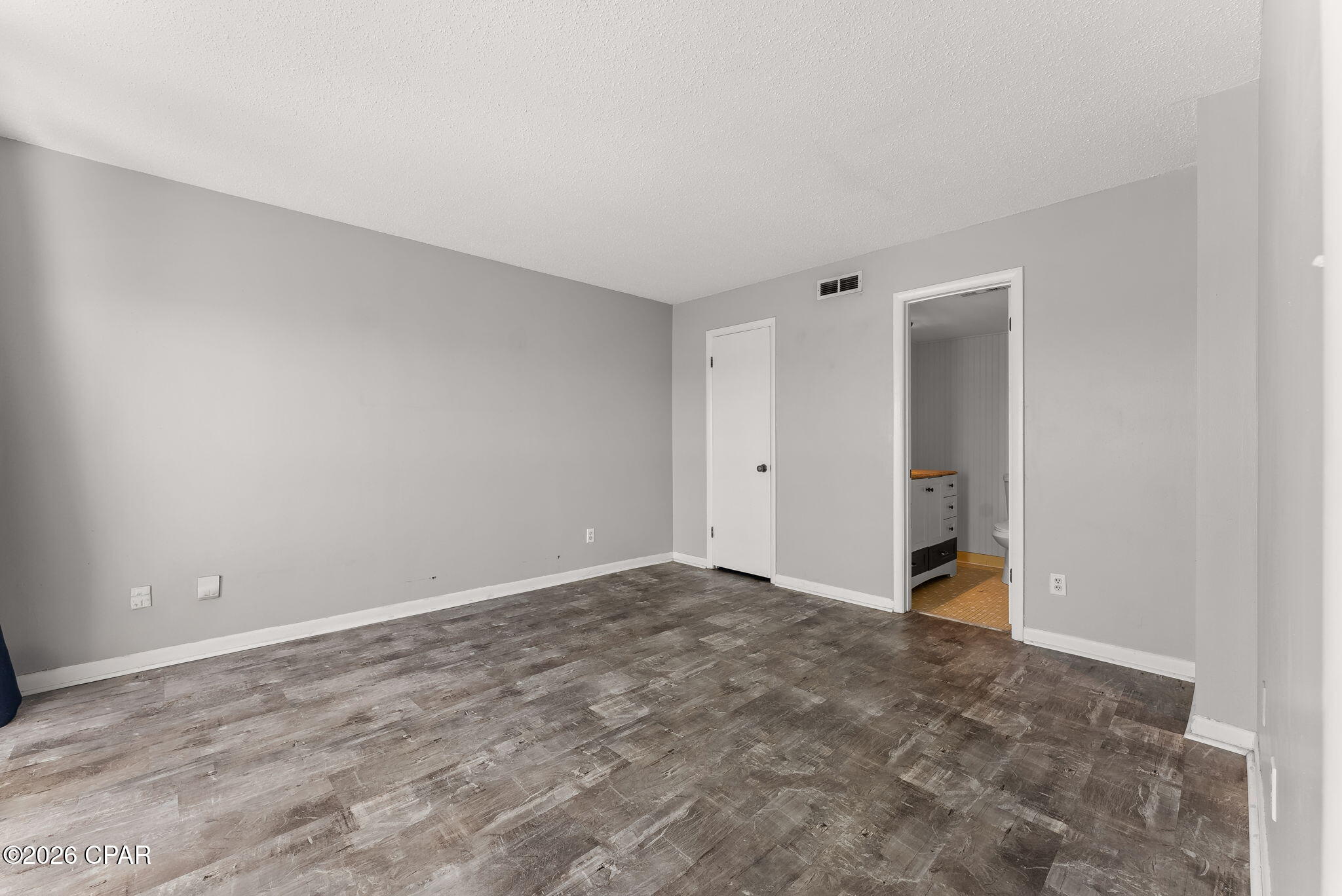 Cove Condominium - Residential