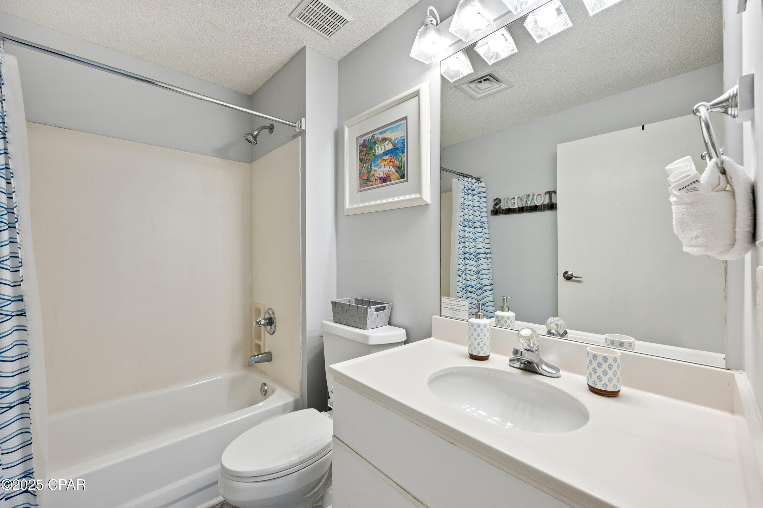 Summit At Topsl - Residential