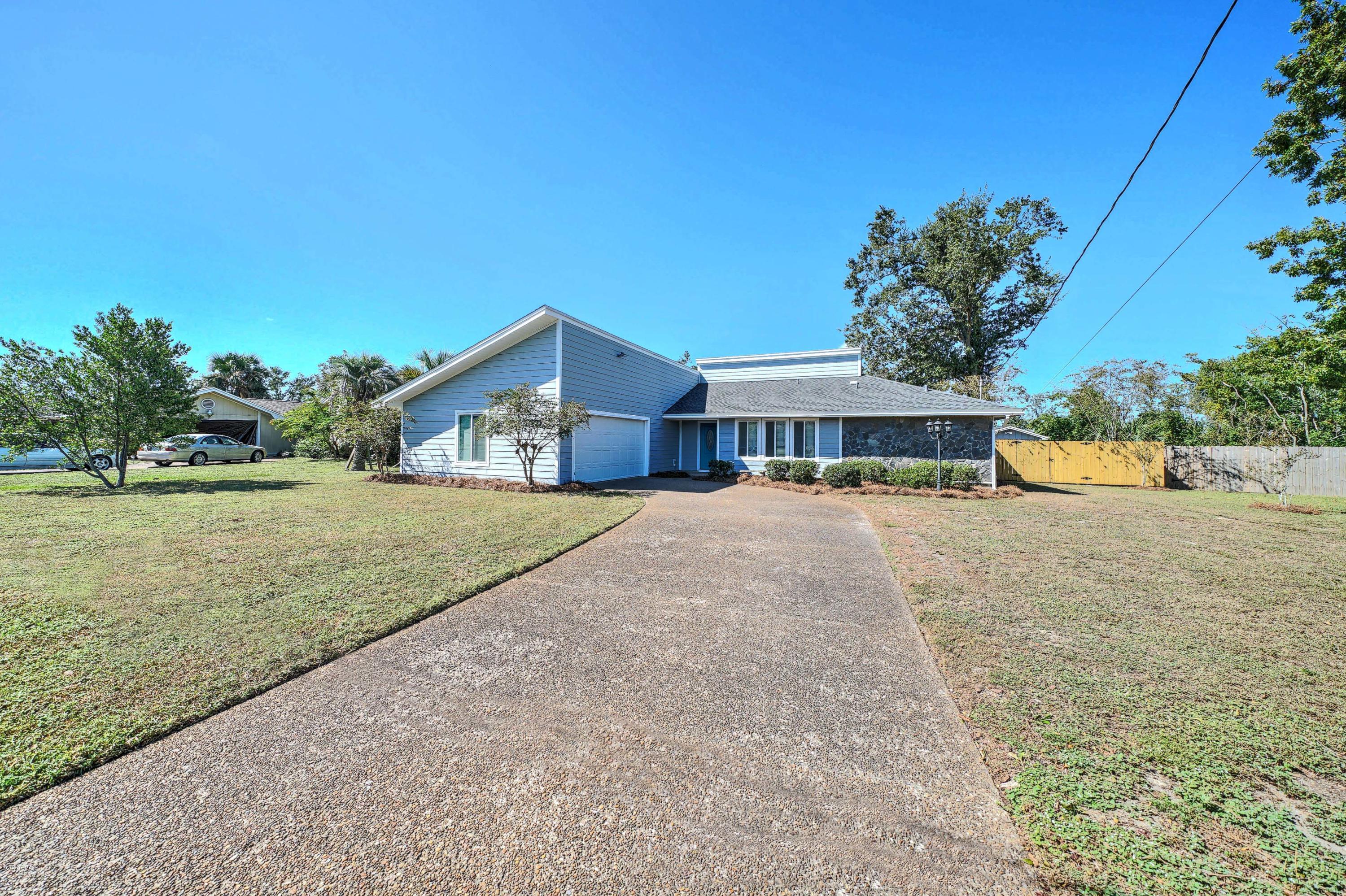 [No Recorded Subdiv] - Residential