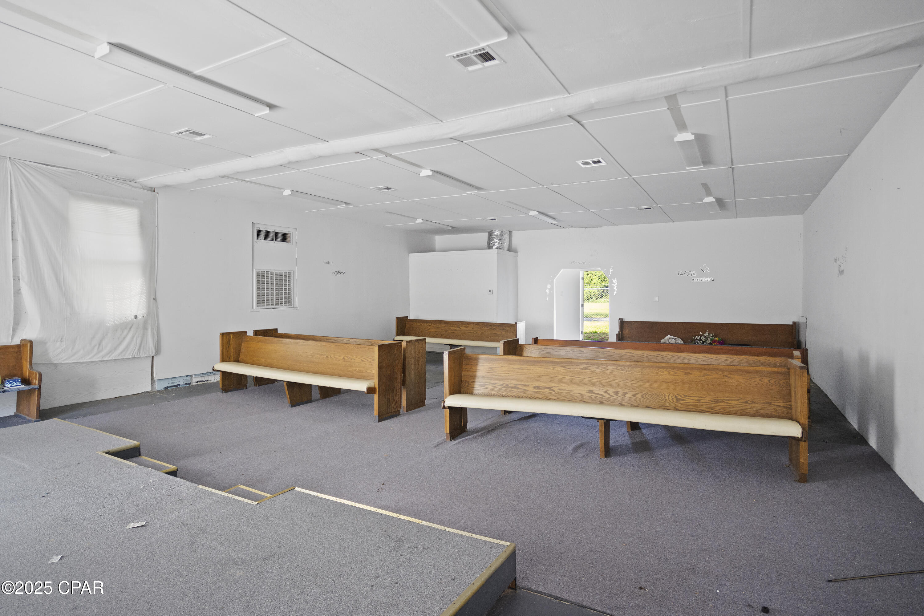 [No Recorded Subdiv] - Commercial Sale