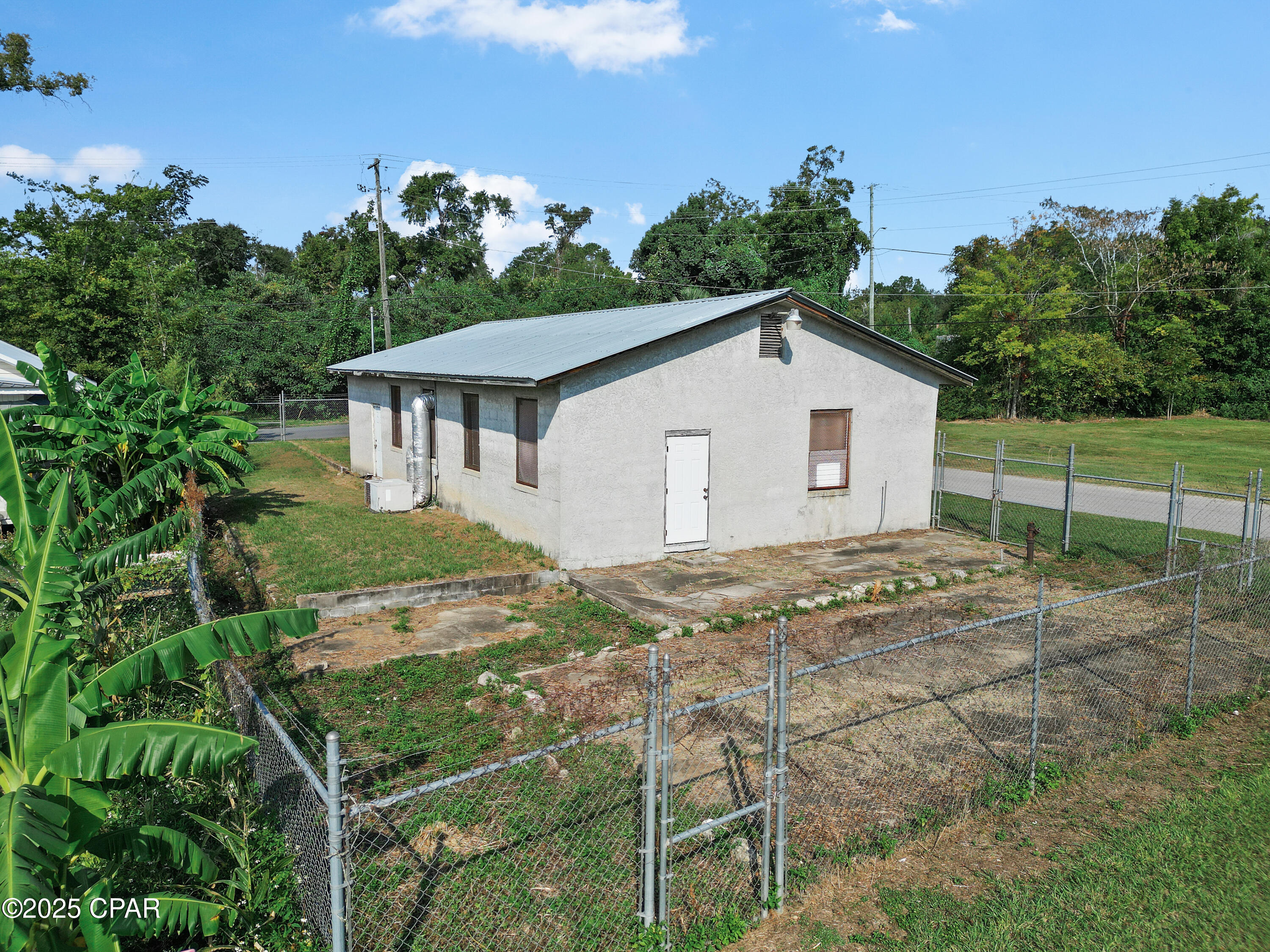 [No Recorded Subdiv] - Commercial Sale