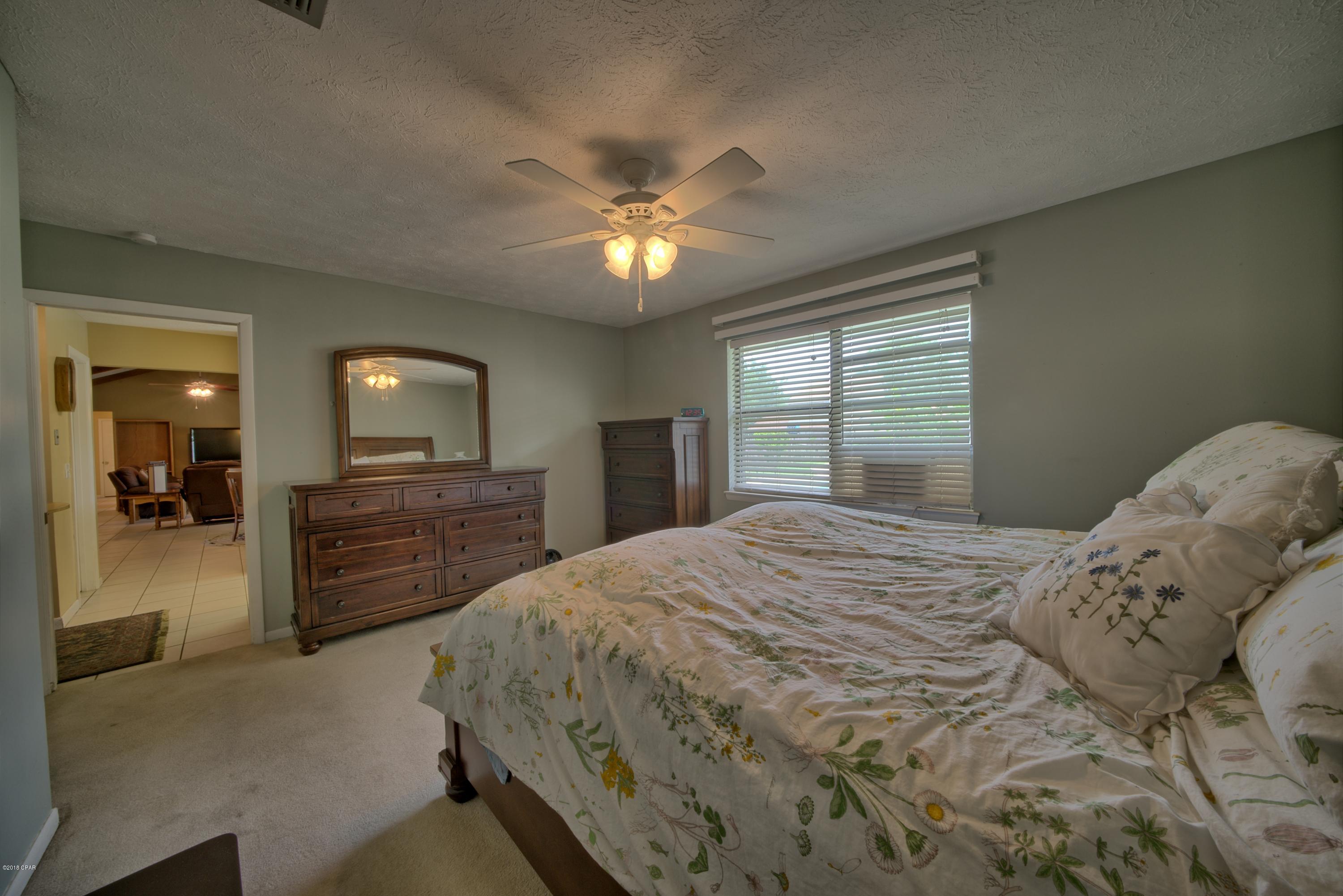 Kings Point 1st Add - Residential