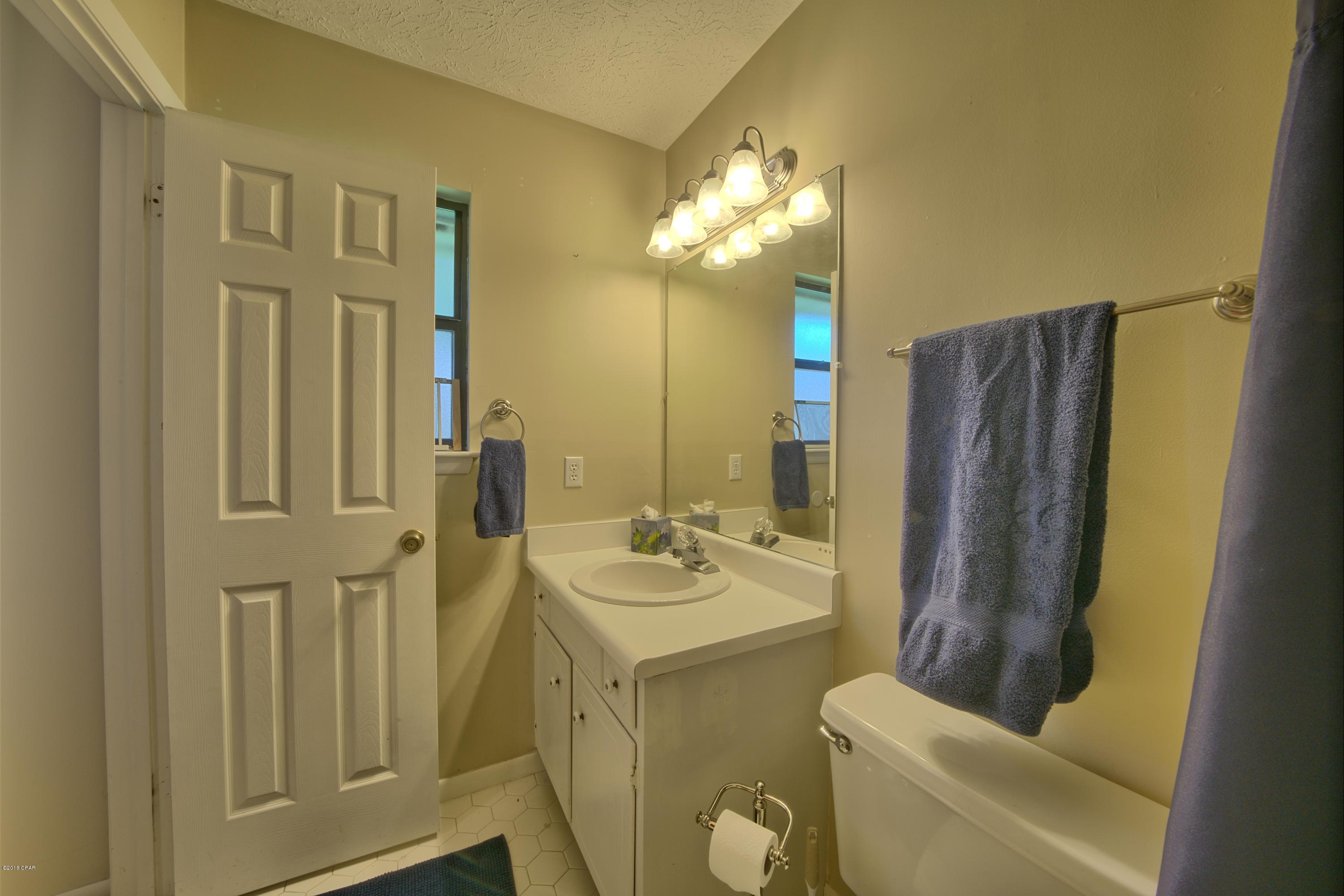 Kings Point 1st Add - Residential