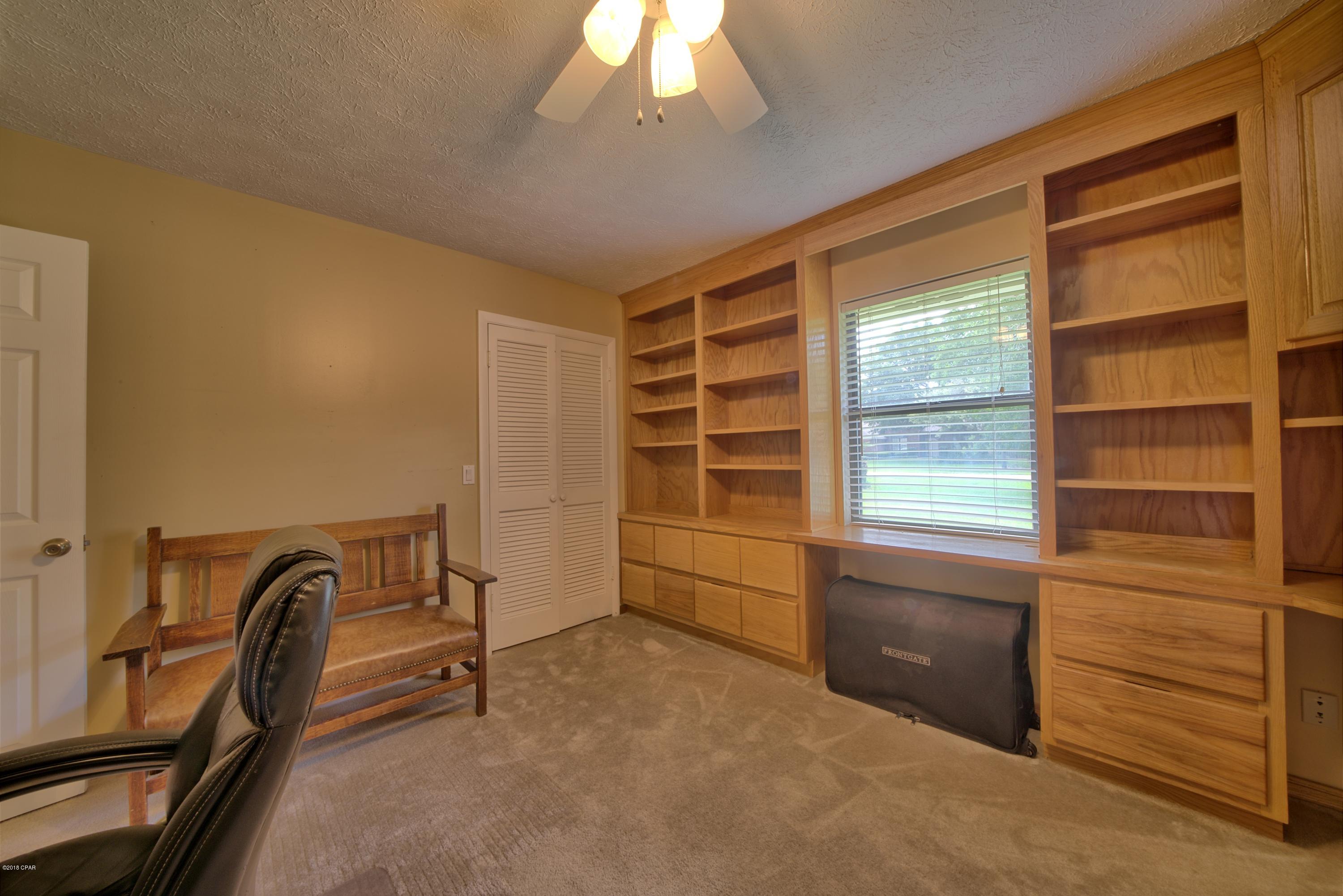 Kings Point 1st Add - Residential